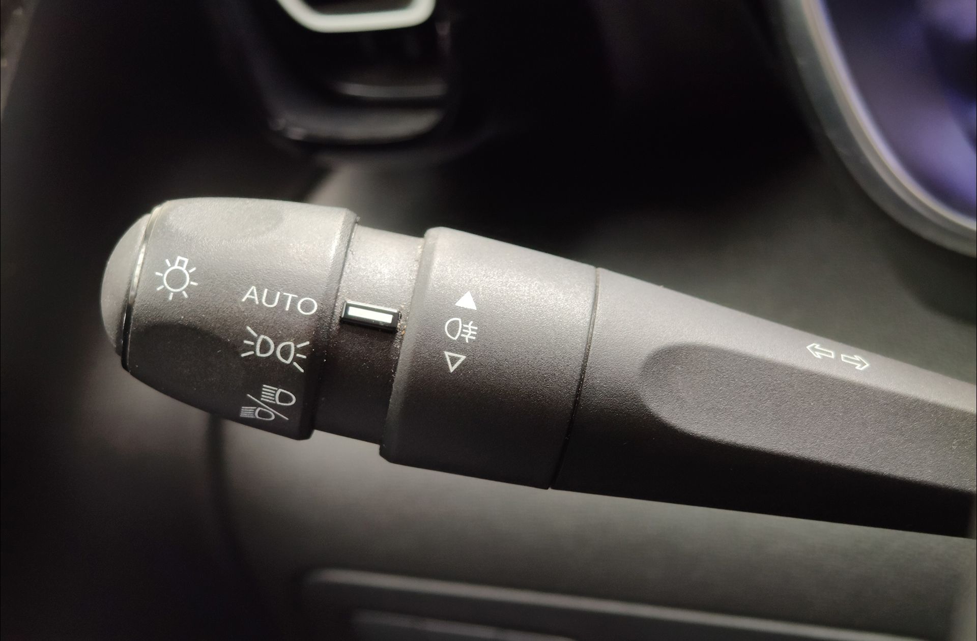 Citroën C3 Aircross PureTech 110 Plus - foto 24