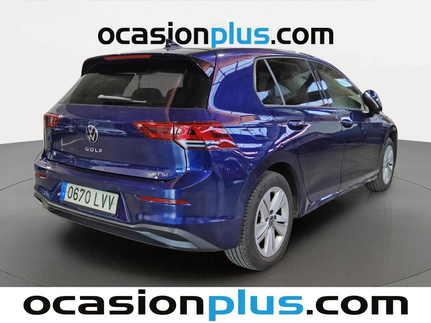 Foto trasera Volkswagen Golf Volkswagen Golf Life 1.0 eTSI (110 CV) DSG derecha