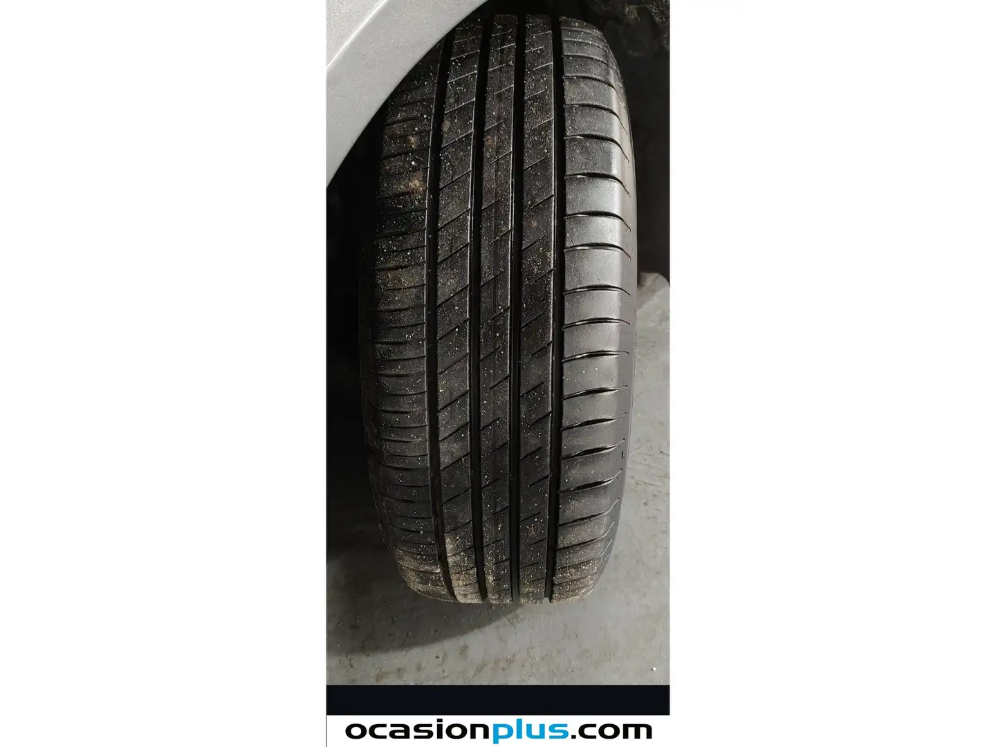 Foto Peugeot 508 Peugeot 508 PureTech 130 Active Pack EAT8 (130 CV)