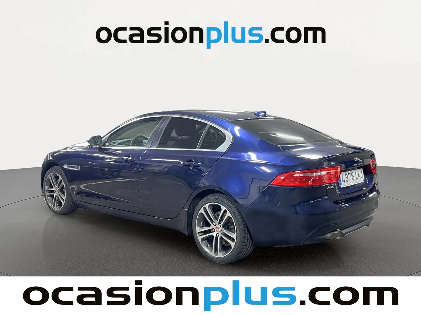 Foto trasera Jaguar XE Jaguar XE 2.0 Diesel Portfolio RWD Auto (180 CV) izquierda