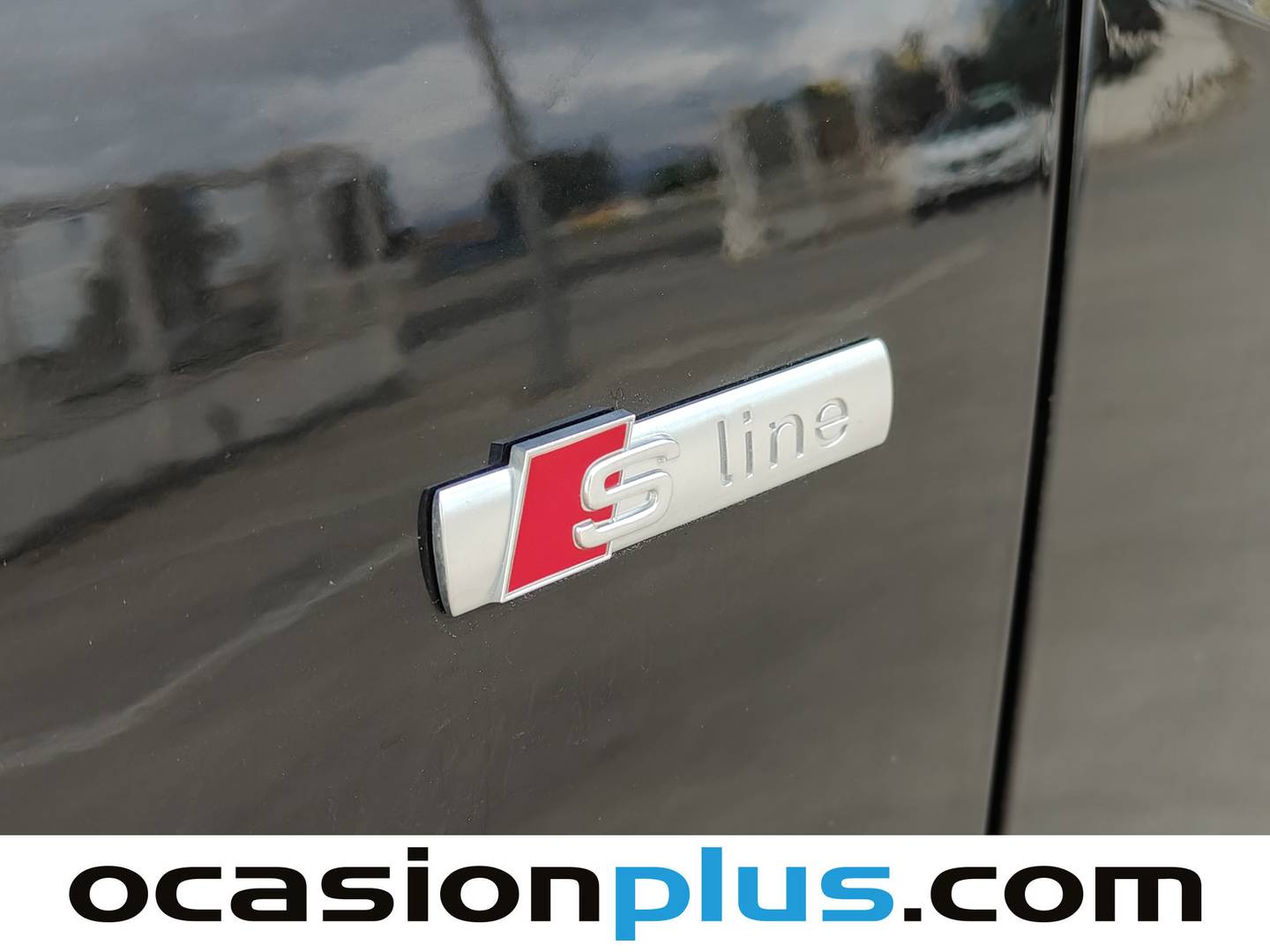Extras y acabados del Audi Q2 Audi Q2 Adrenalin 35 TDI (150 CV) S tronic Pack S-Line