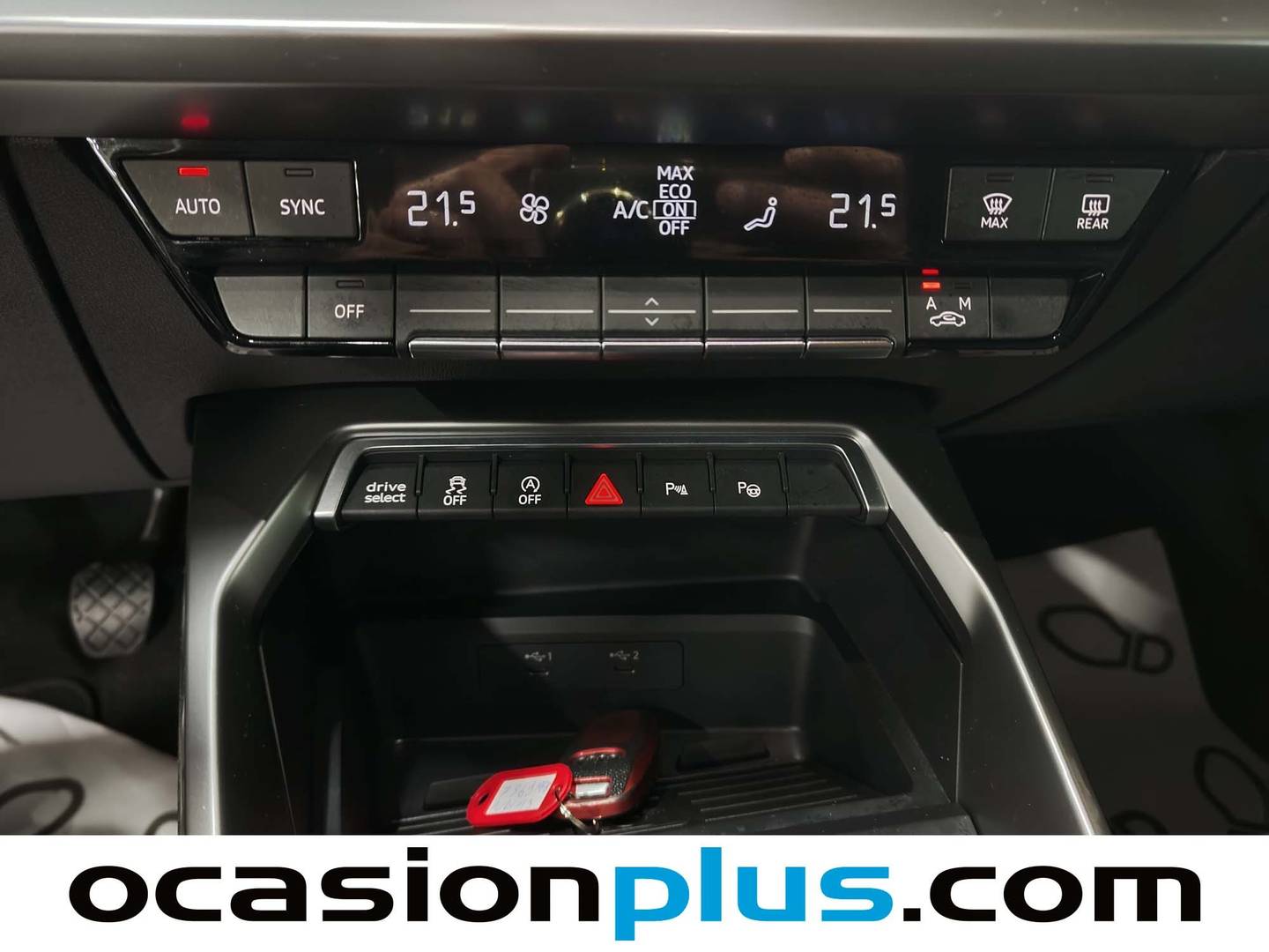 Foto Audi A3 Audi A3 Sedan S line 30 TFSI (110 CV)