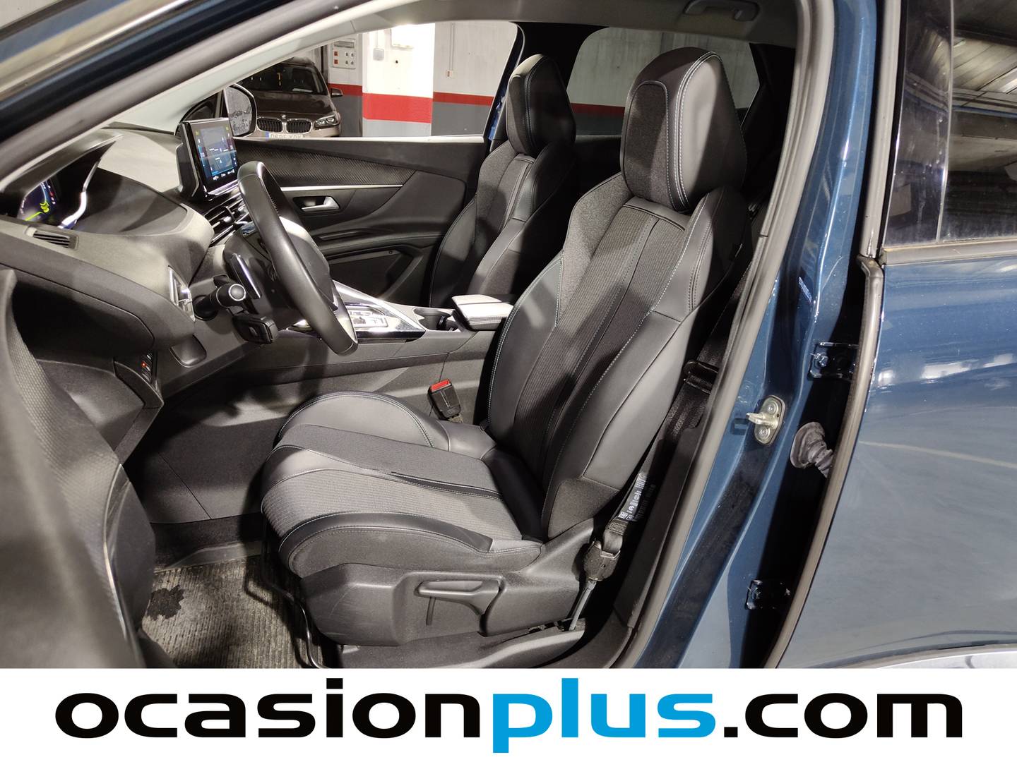 Foto Peugeot 3008 Hybrid Peugeot 3008 Hybrid 225 Allure e-EAT8 (225 CV)