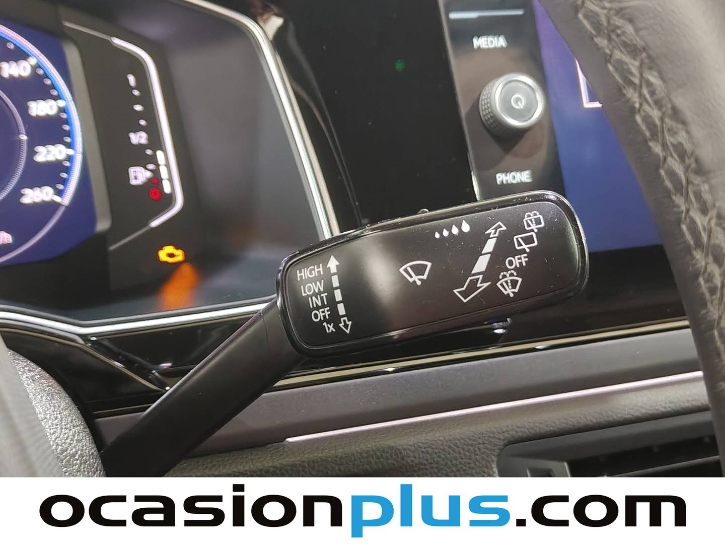 Foto Volkswagen Taigo Volkswagen Taigo R-Line 1.5 TSI (150 CV) DSG