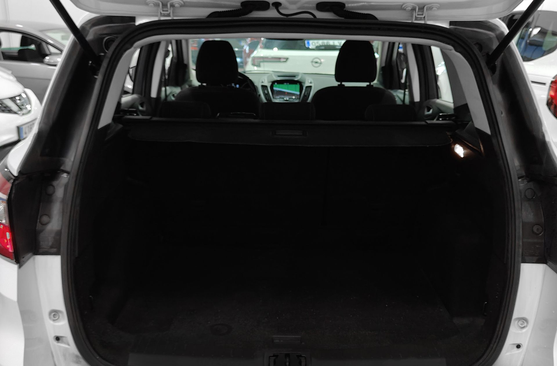 Ford Kuga 1.5 EcoBoost Trend+ 4x2 - foto 15
