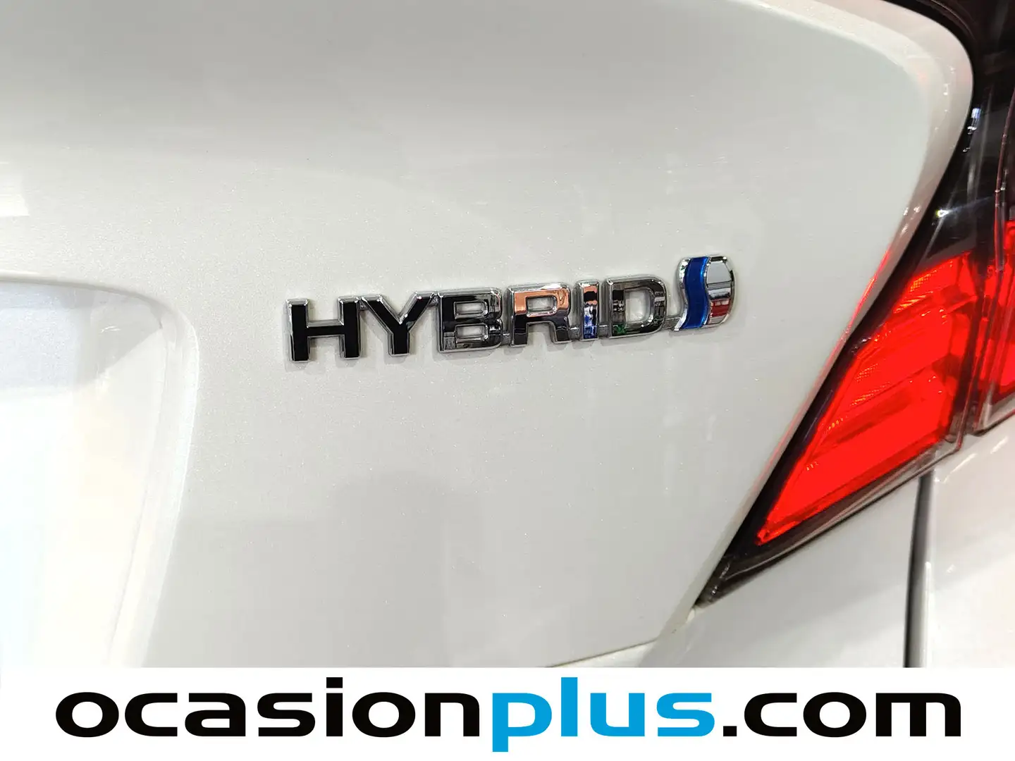 Foto Toyota C-HR Toyota C-HR 1.8 125H Style Plus (122 CV)