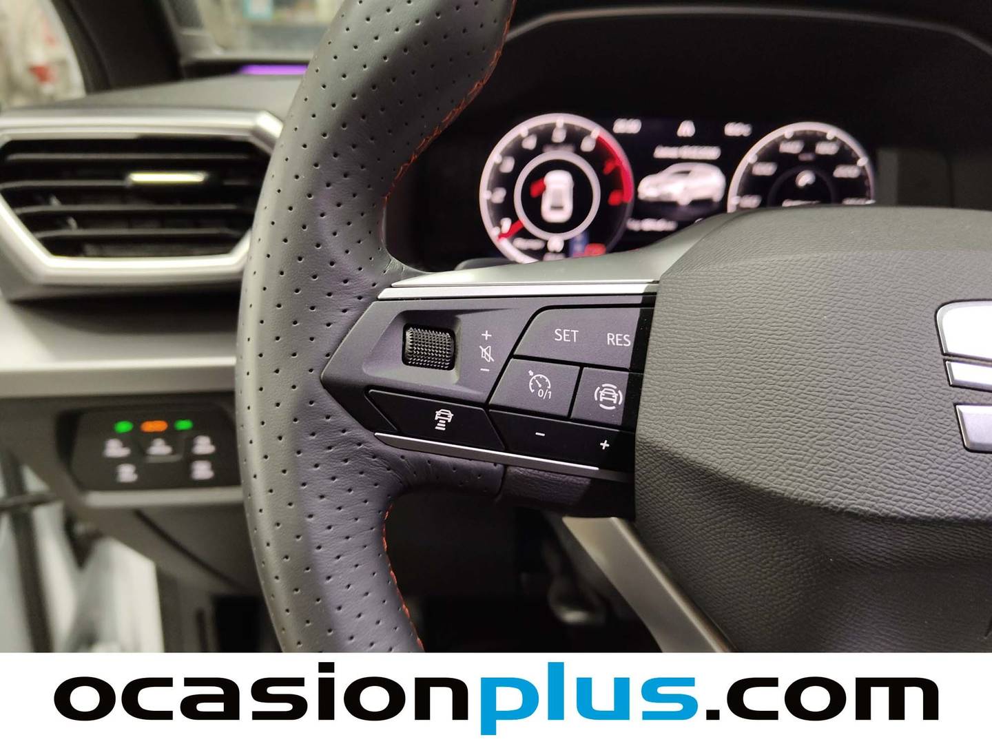 Seat León SEAT León 1.5 eTSI S&S FR Special Edition DSG (150 CV) de ocasión