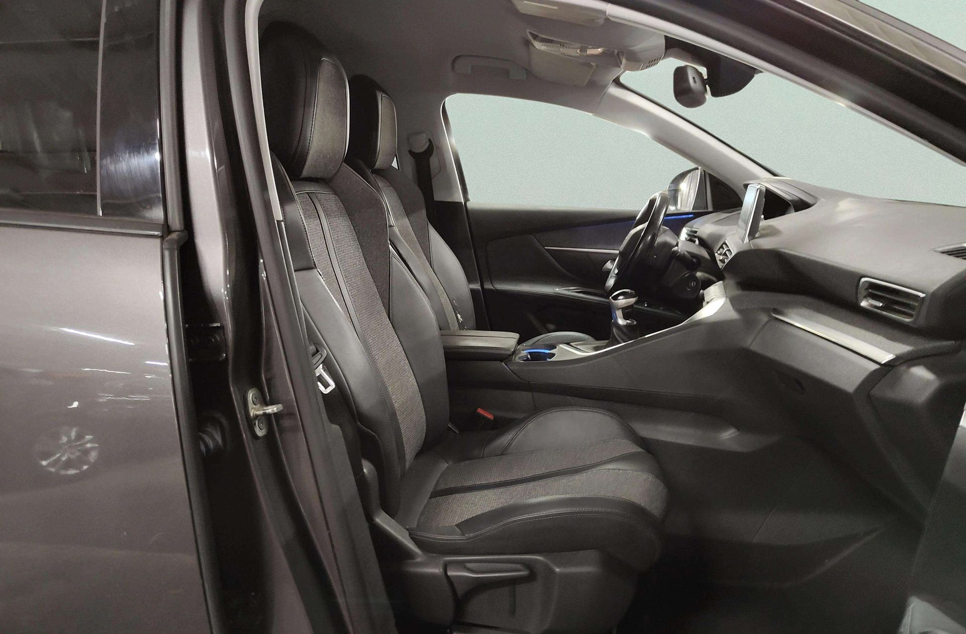 Peugeot 5008 PureTech 130 Allure 7 plazas - foto 19