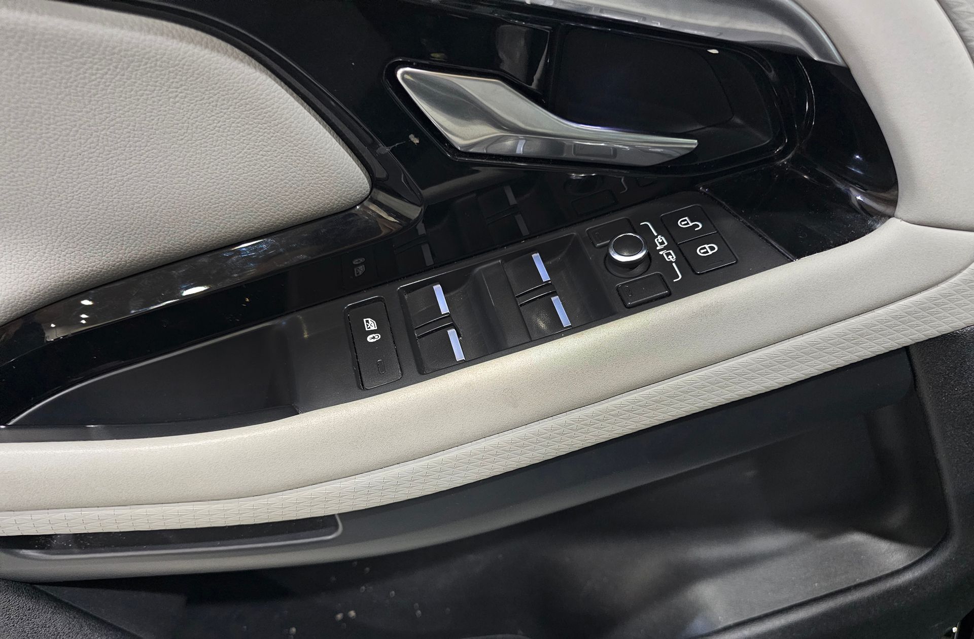 Land Rover Range Rover Evoque P200 MHEV S 4WD - foto 40