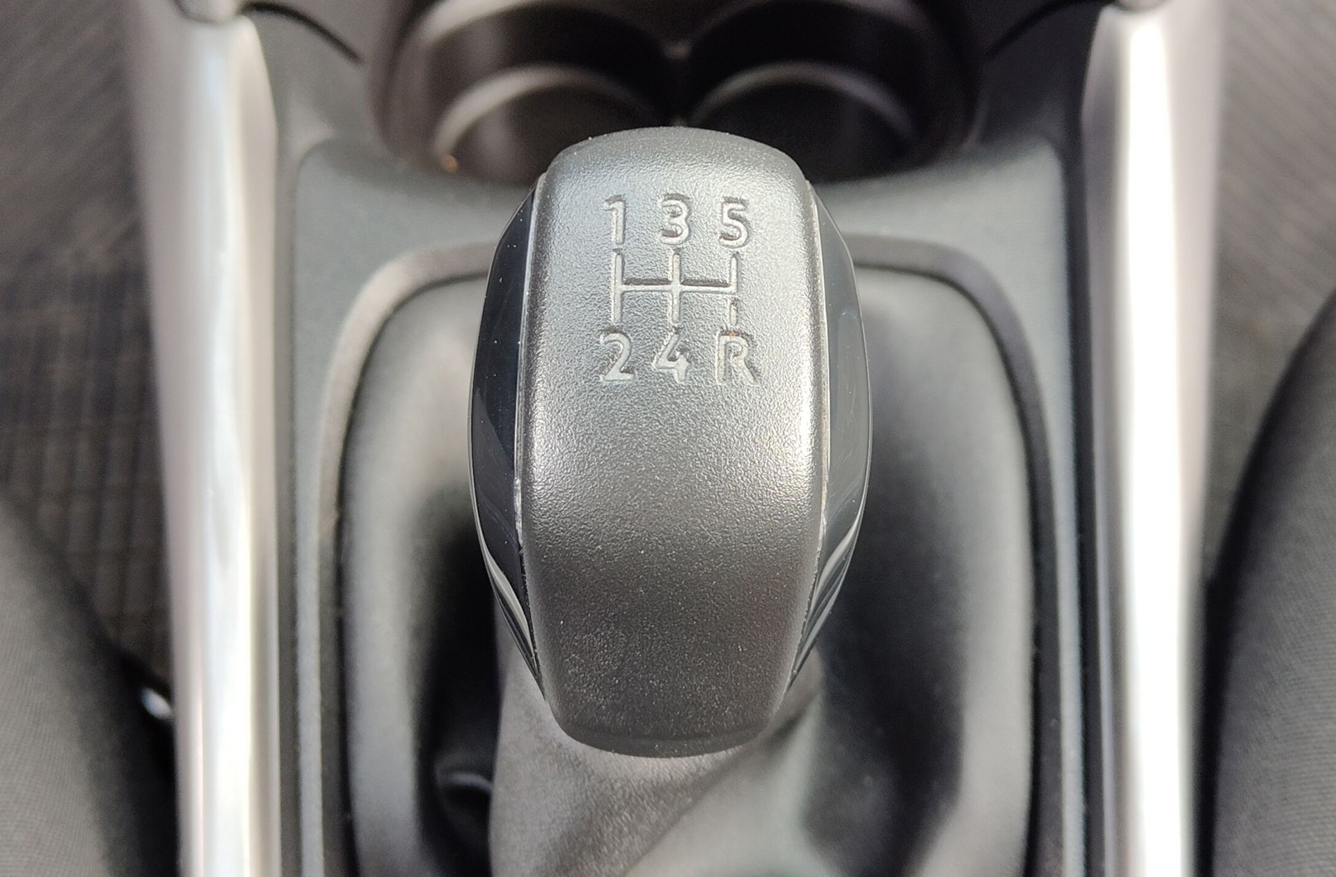 Peugeot 2008 PureTech 82 Style - foto 5