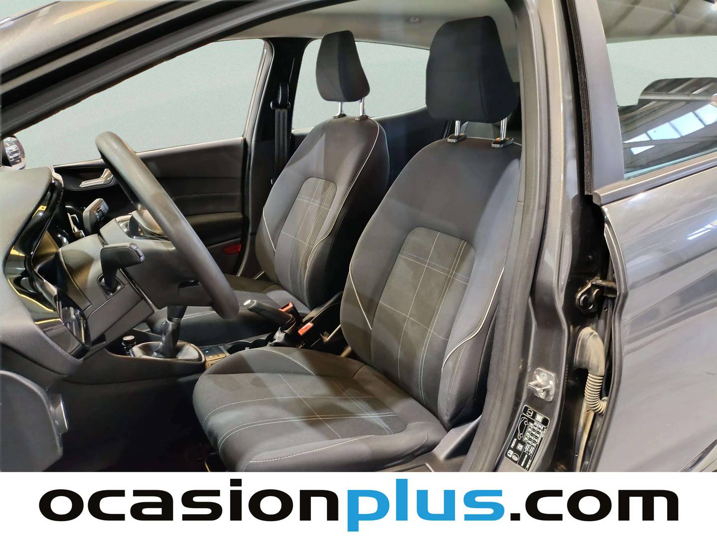 Foto asientos delanteros Ford Fiesta Ford Fiesta 1.1 Ti-VCT Trend+ (85 CV)