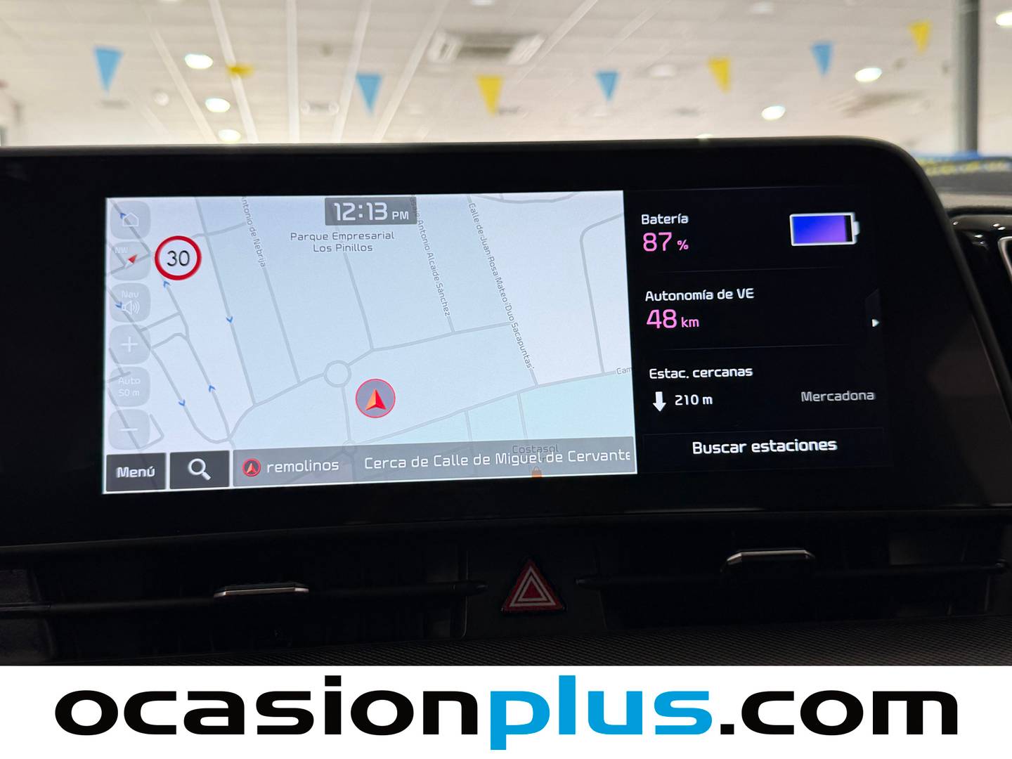 Extras y acabados del KIA Sportage KIA Sportage 1.6 T-GDi PHEV Drive 4x4 (265 CV)
