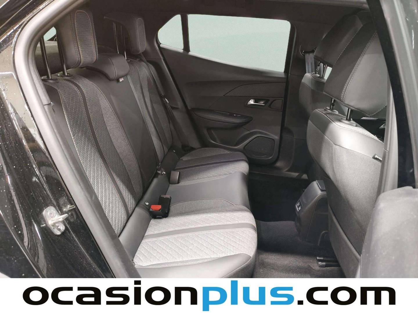 Peugeot 2008 Peugeot 2008 Allure Hybrid eDCS6 (145 CV) híbrido