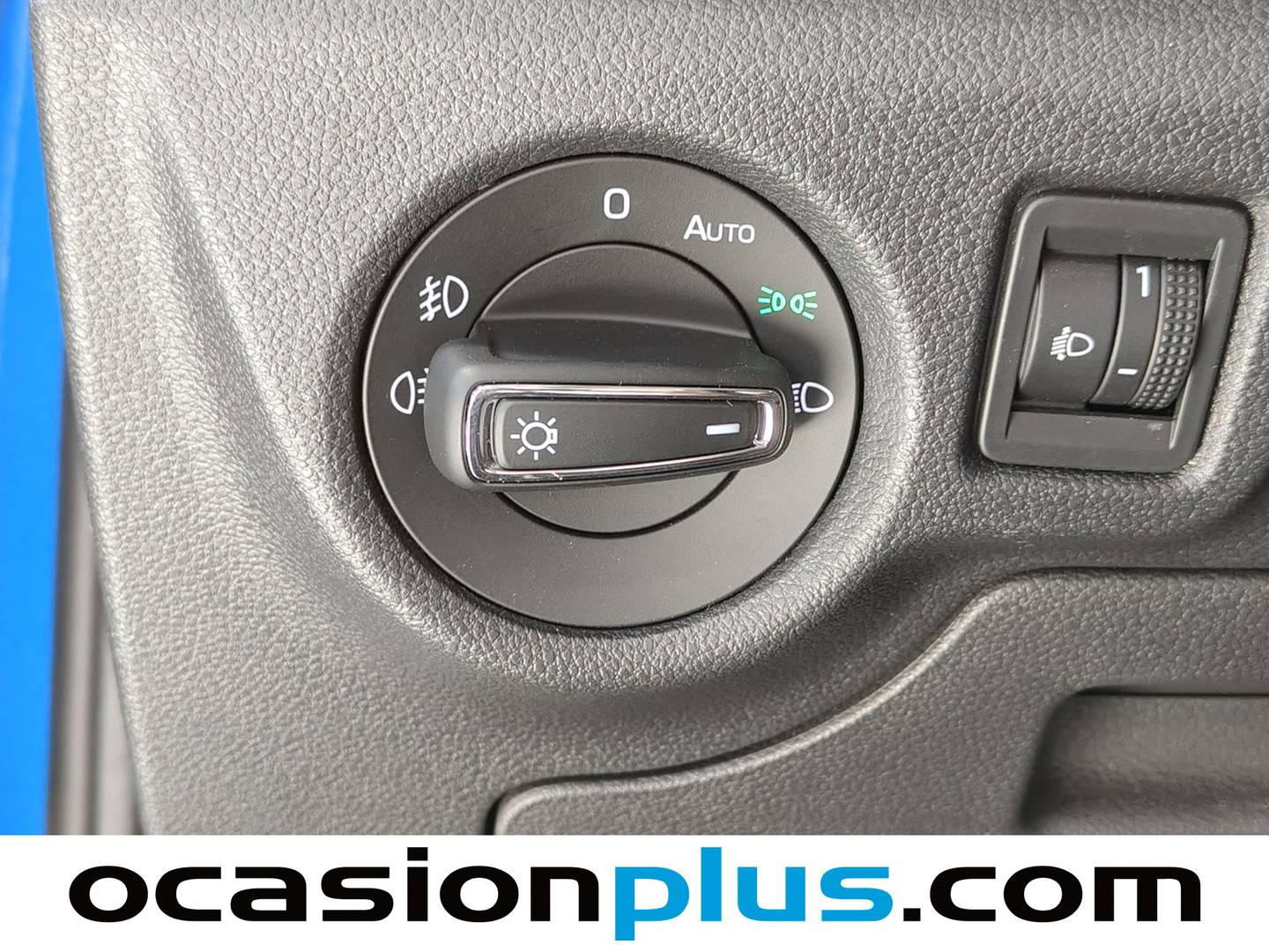 Foto Skoda Kamiq Skoda Kamiq 1.0 TSI Selection DSG (115 CV)