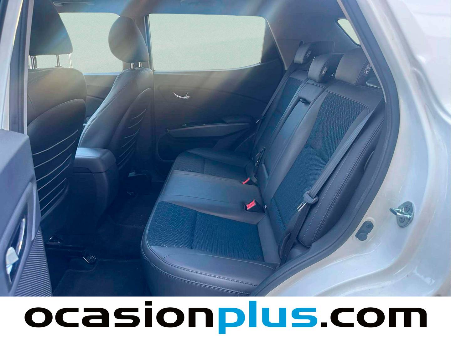 Foto asientos traseros SsangYong XLV SsangYong XLV G16 Limited Auto (128 CV)
