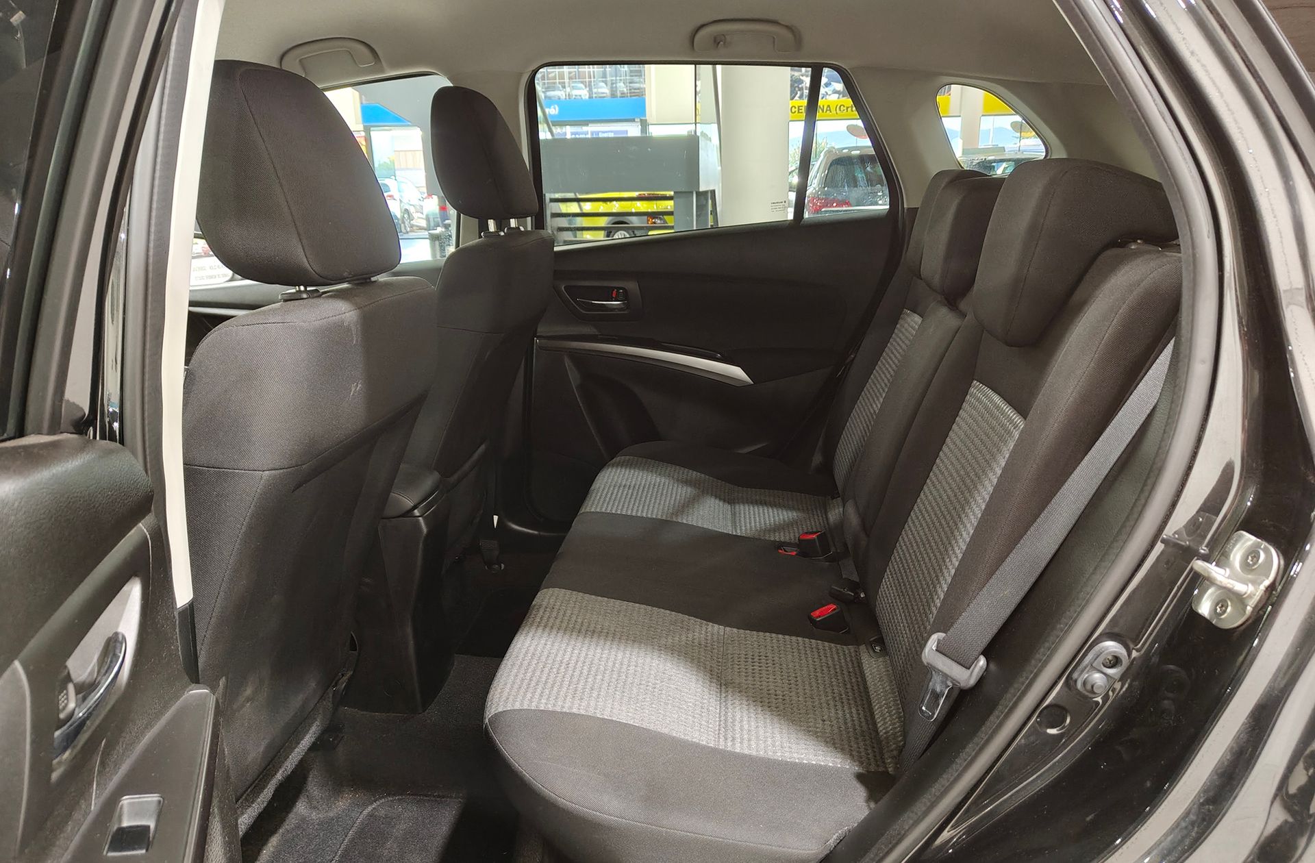 Suzuki S-Cross 1.4T Mild Hybrid S2 4WD - foto 10