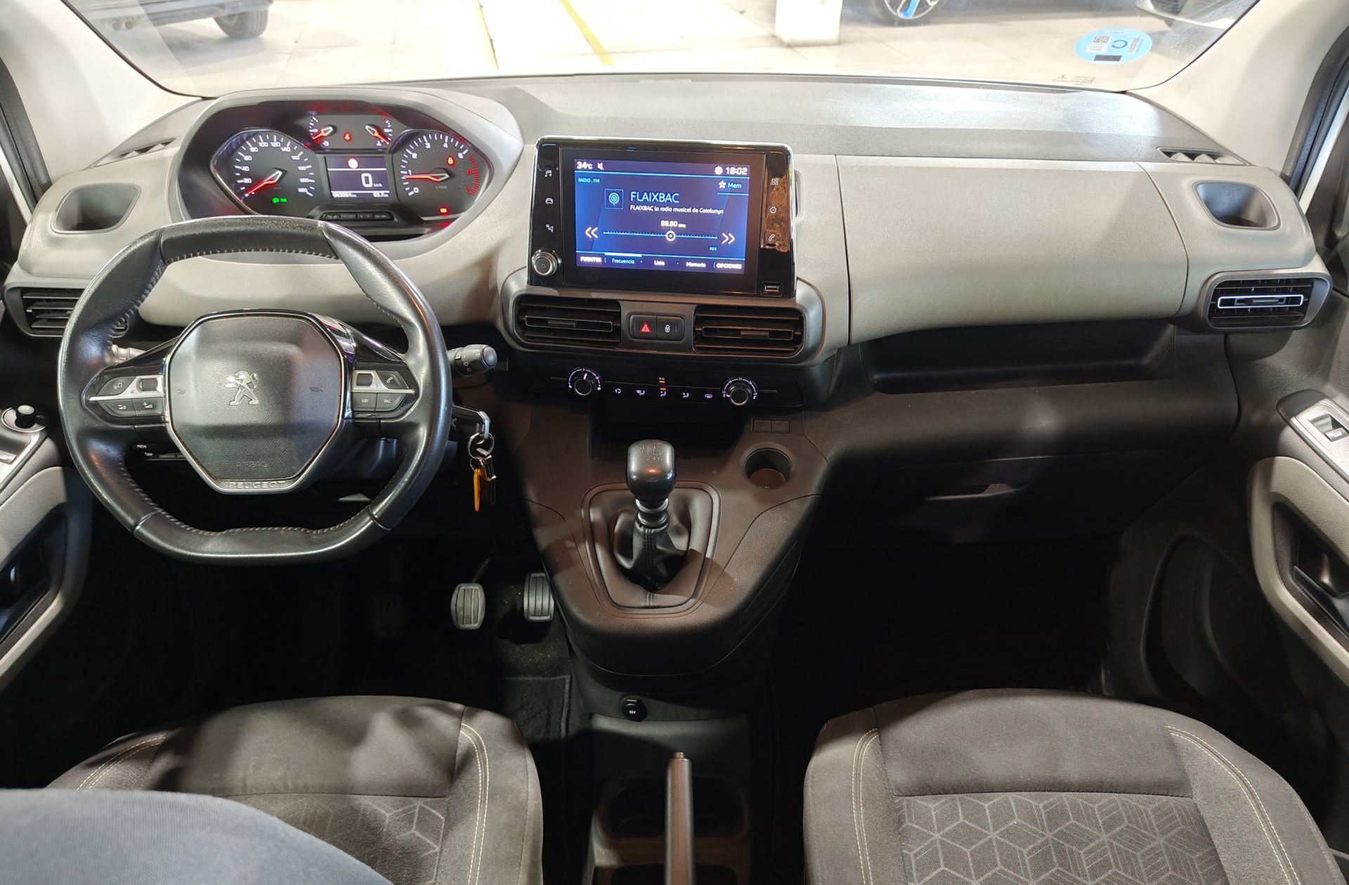Peugeot Rifter BlueHDi 130 Active Standard - foto 6