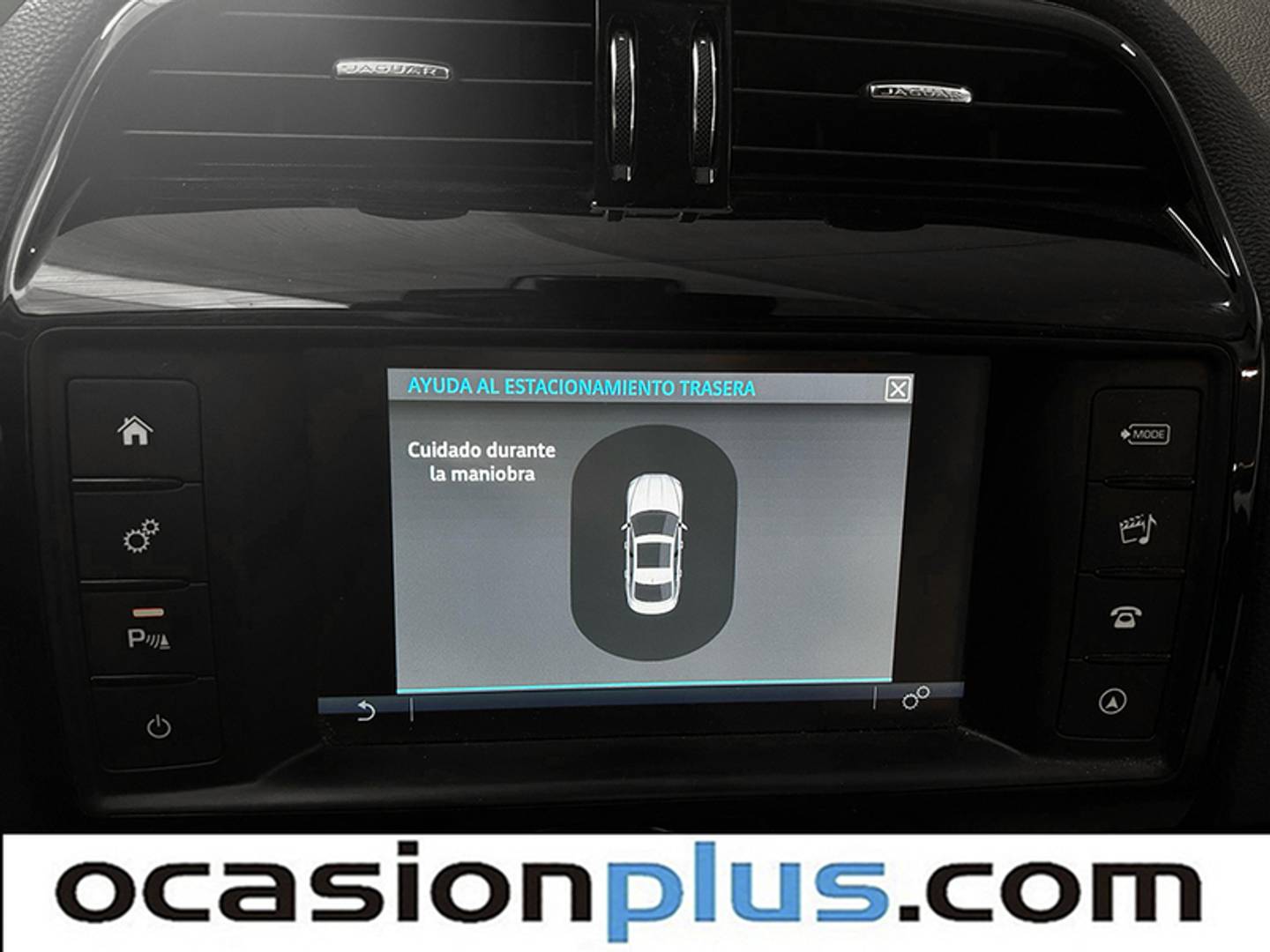 Foto Jaguar XE Jaguar XE 2.0 Diesel Pure RWD Auto (180 CV)