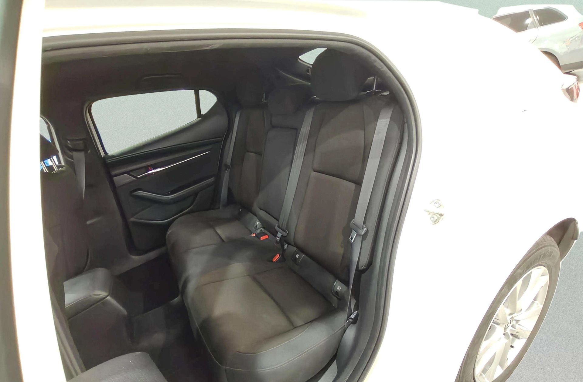 Mazda Mazda3 1.8 Skyactiv-D Evolution - foto 11
