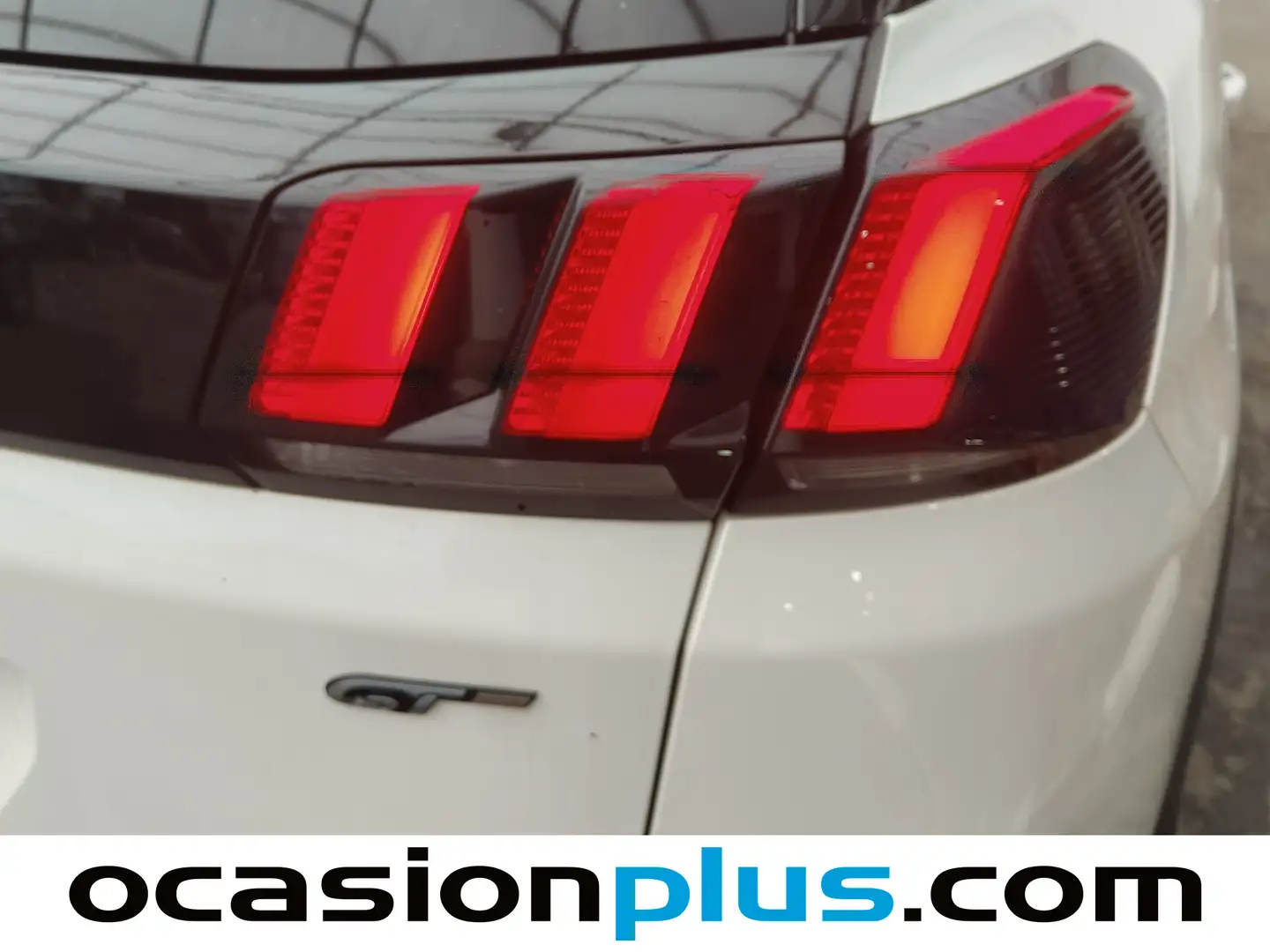 Foto Peugeot 3008 Peugeot 3008 BlueHDI 180 S&S GT EAT8 (180 CV)