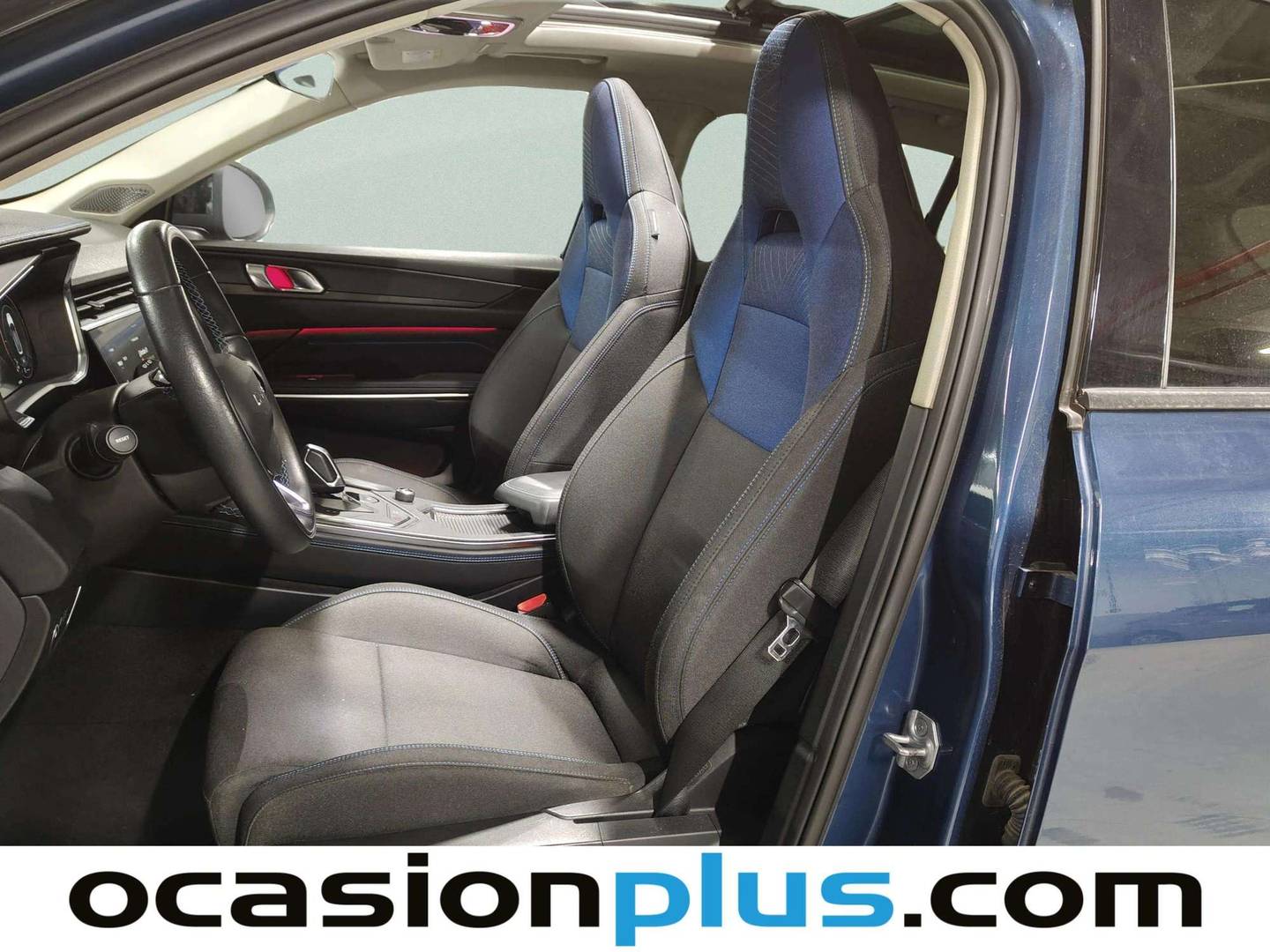 Foto asientos delanteros Lynk & Co 01 Lynk & Co 01 1.5 PHEV 192 kW (261 CV)