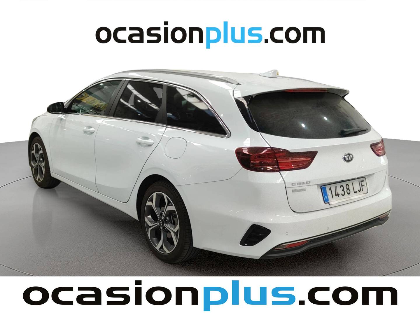 Foto trasera KIA Ceed Tourer KIA Ceed Tourer 1.6 CRDi Tech (115 CV) izquierda