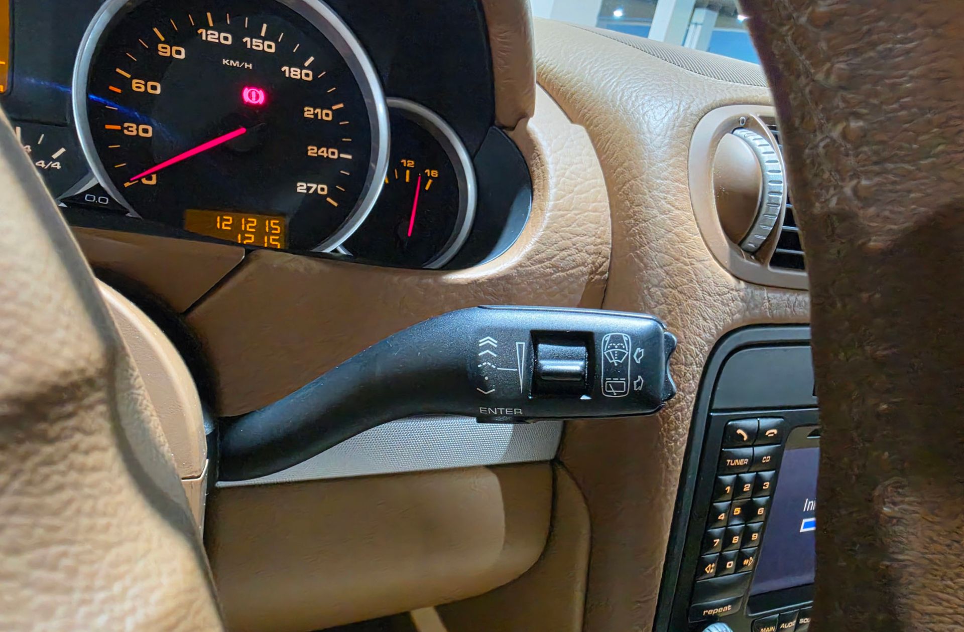 Porsche Cayenne S - foto 32