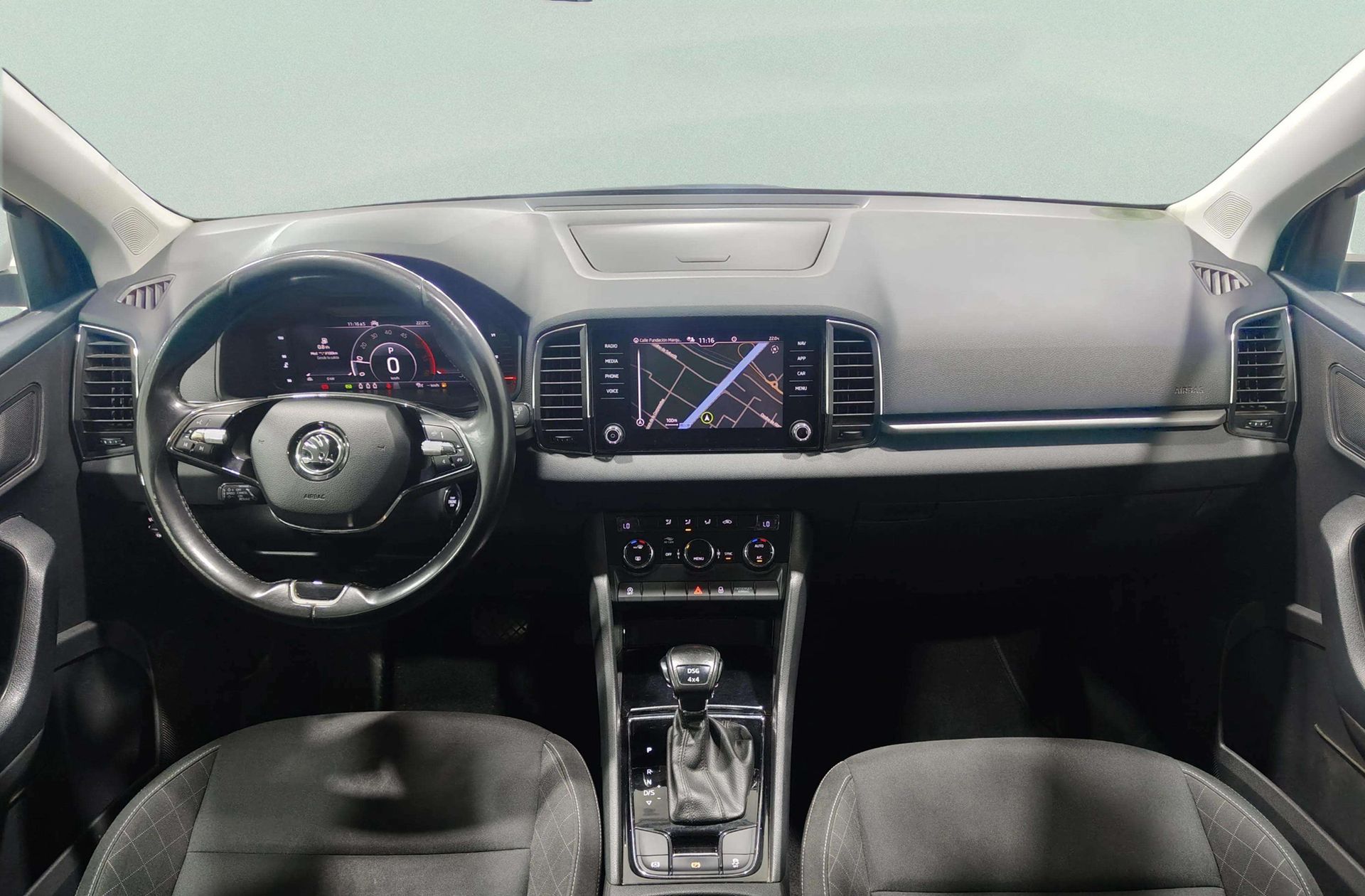 Škoda Karoq 2.0 TDI Ambition 4x4 DSG - foto 6