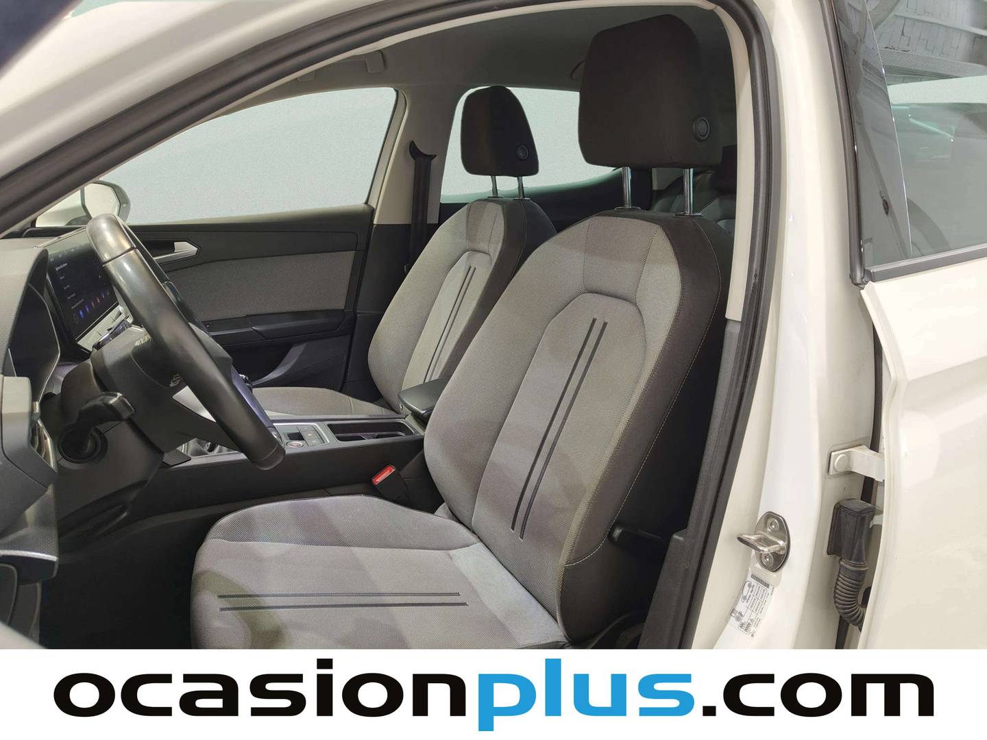 Foto asientos delanteros Seat León Seat León 1.0 TSI S&S Style Go S (110 CV)