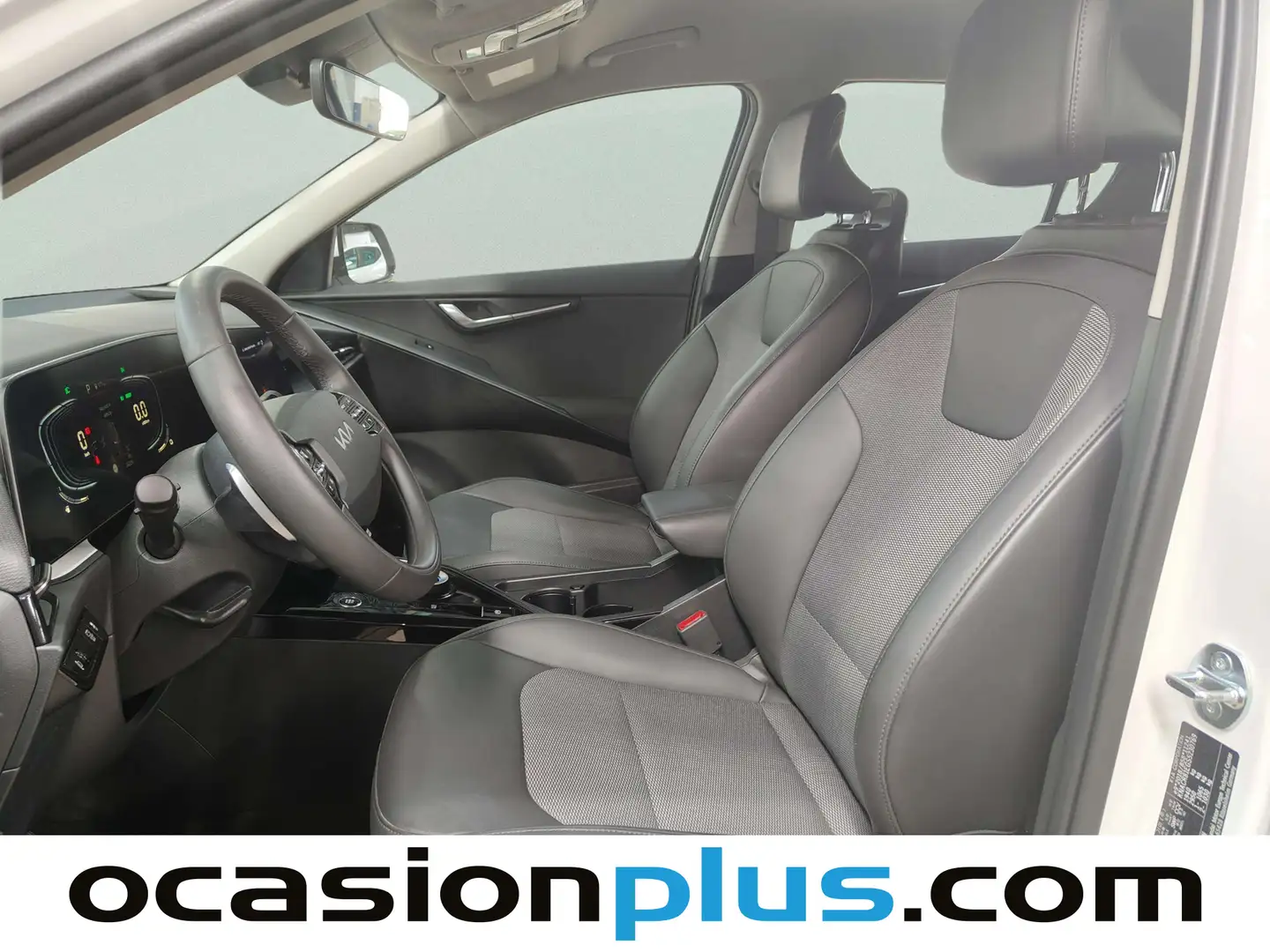 Foto KIA Niro Kia Niro 1.6 GDi HEV Drive (141 CV)