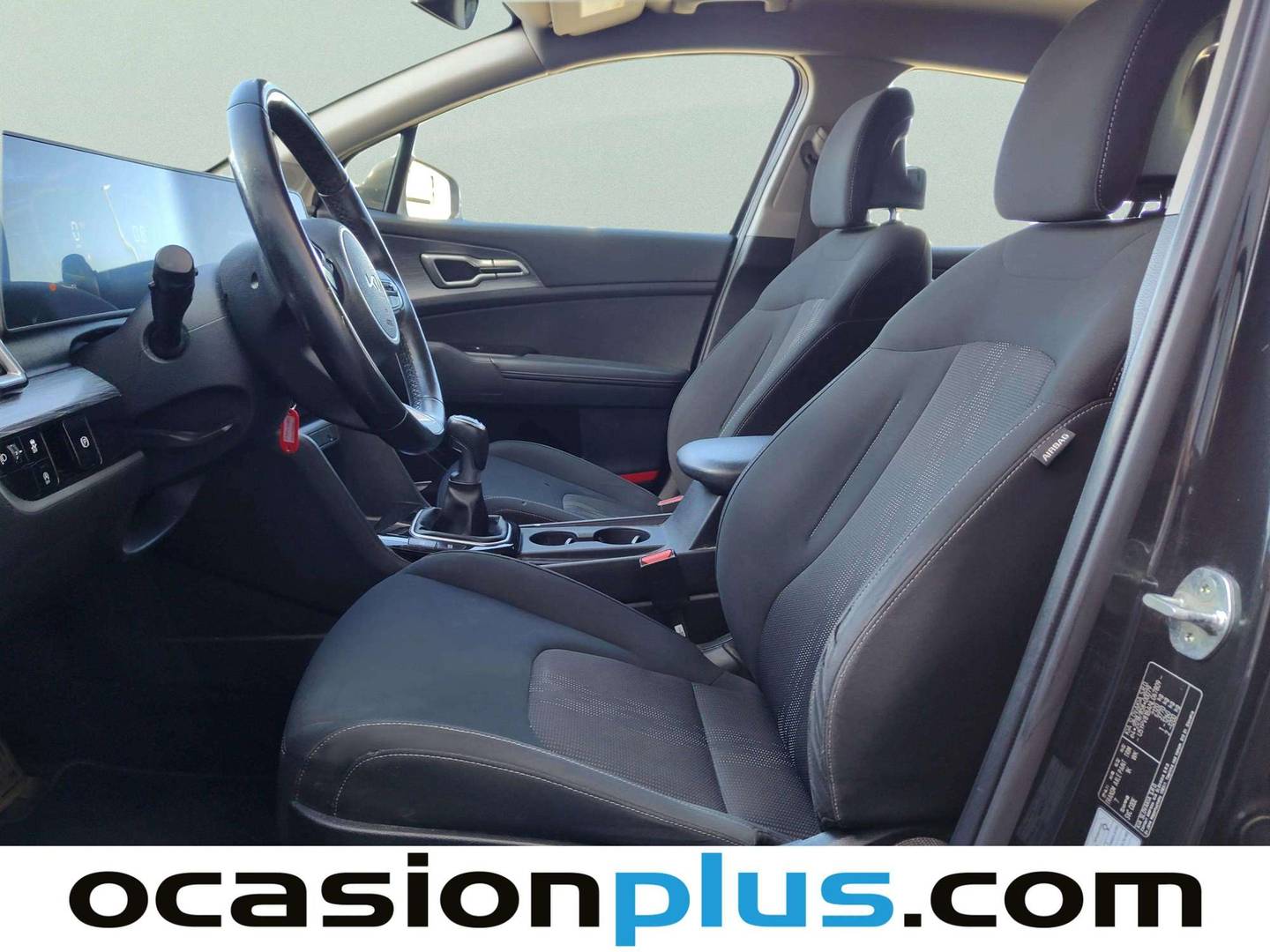 Foto asientos delanteros KIA Sportage KIA Sportage 1.6 T-GDi MHEV Drive 4x2 (150 CV)