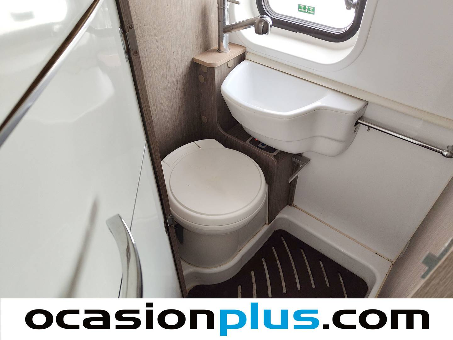 Paquetes del Challenger Van Elegance V114 Max Challenger Van Elegance V114 Max Silver Edition (140 CV) 4 Plazas