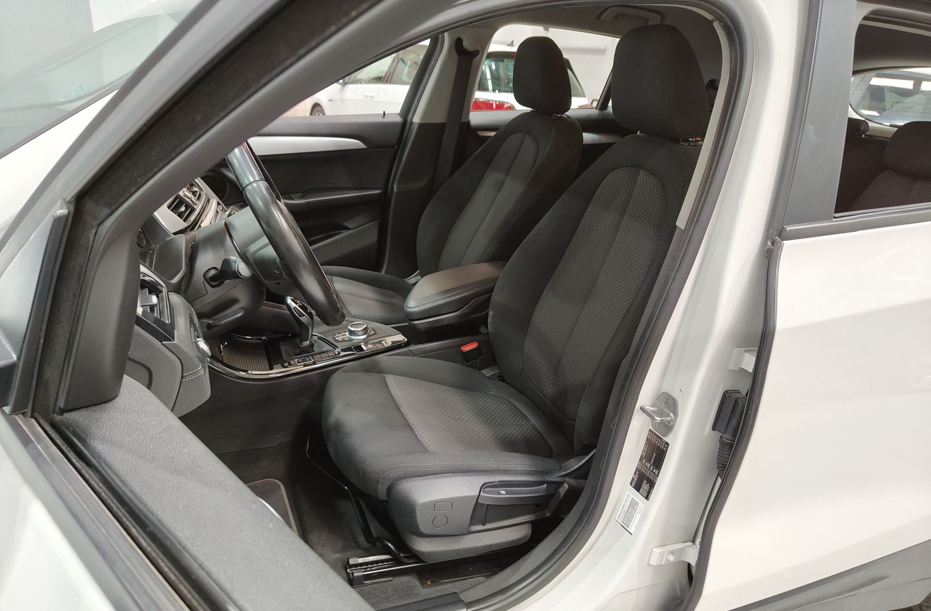 BMW X2 sDrive18i - foto 9