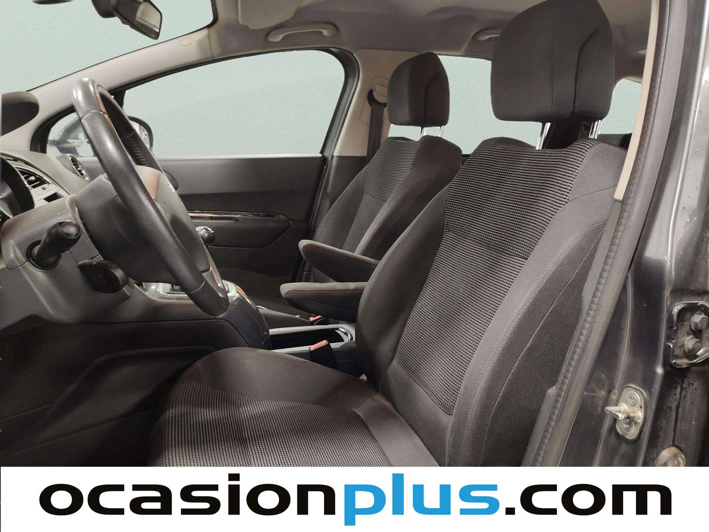Foto asientos traseros Peugeot 5008 Peugeot 5008 1.6 HDI Active (112 CV) 7 Plazas