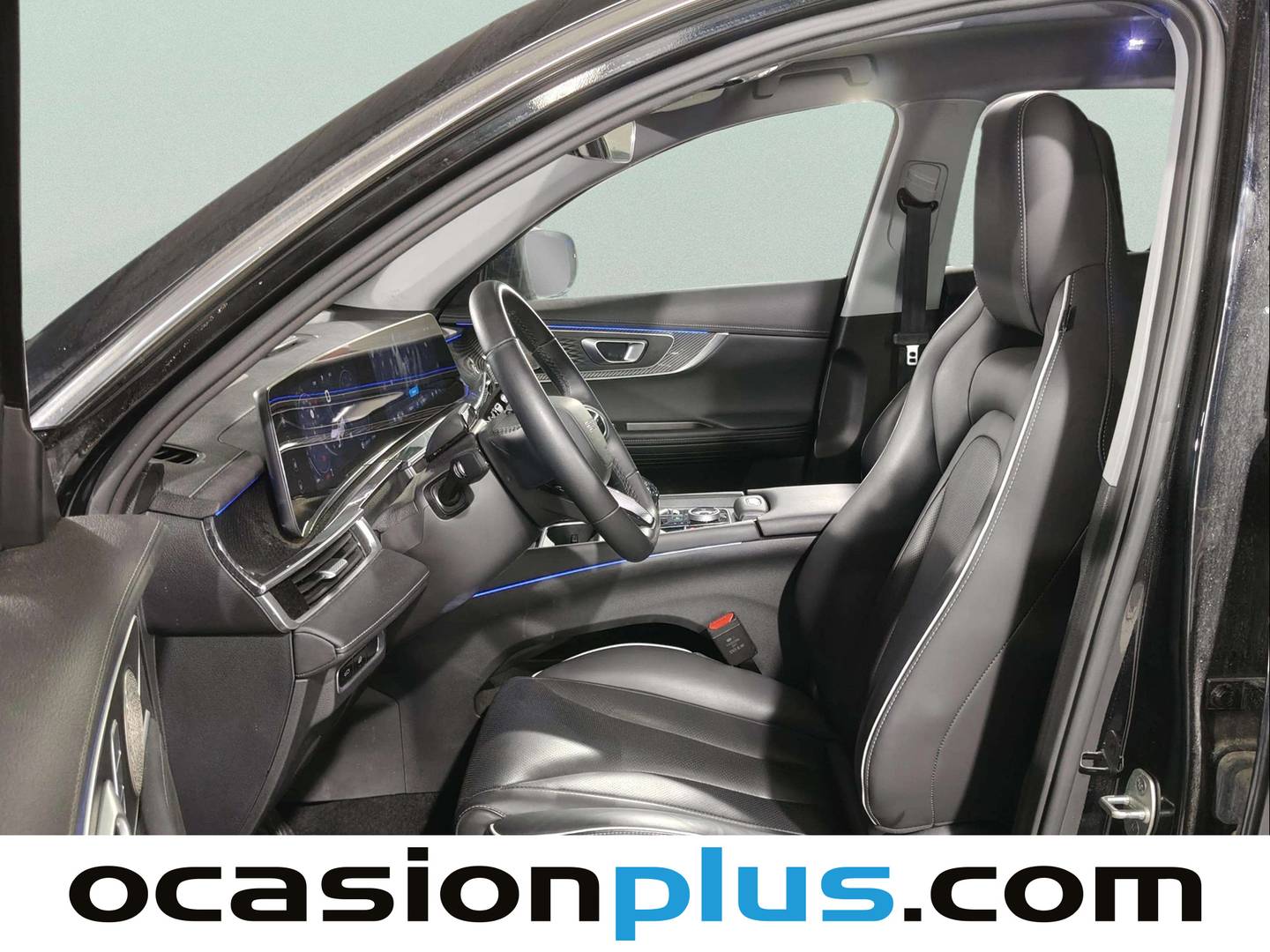 Foto asientos delanteros EBRO S700 EBRO S700 1.6 TGDI Luxury 7 DCT (147 CV)