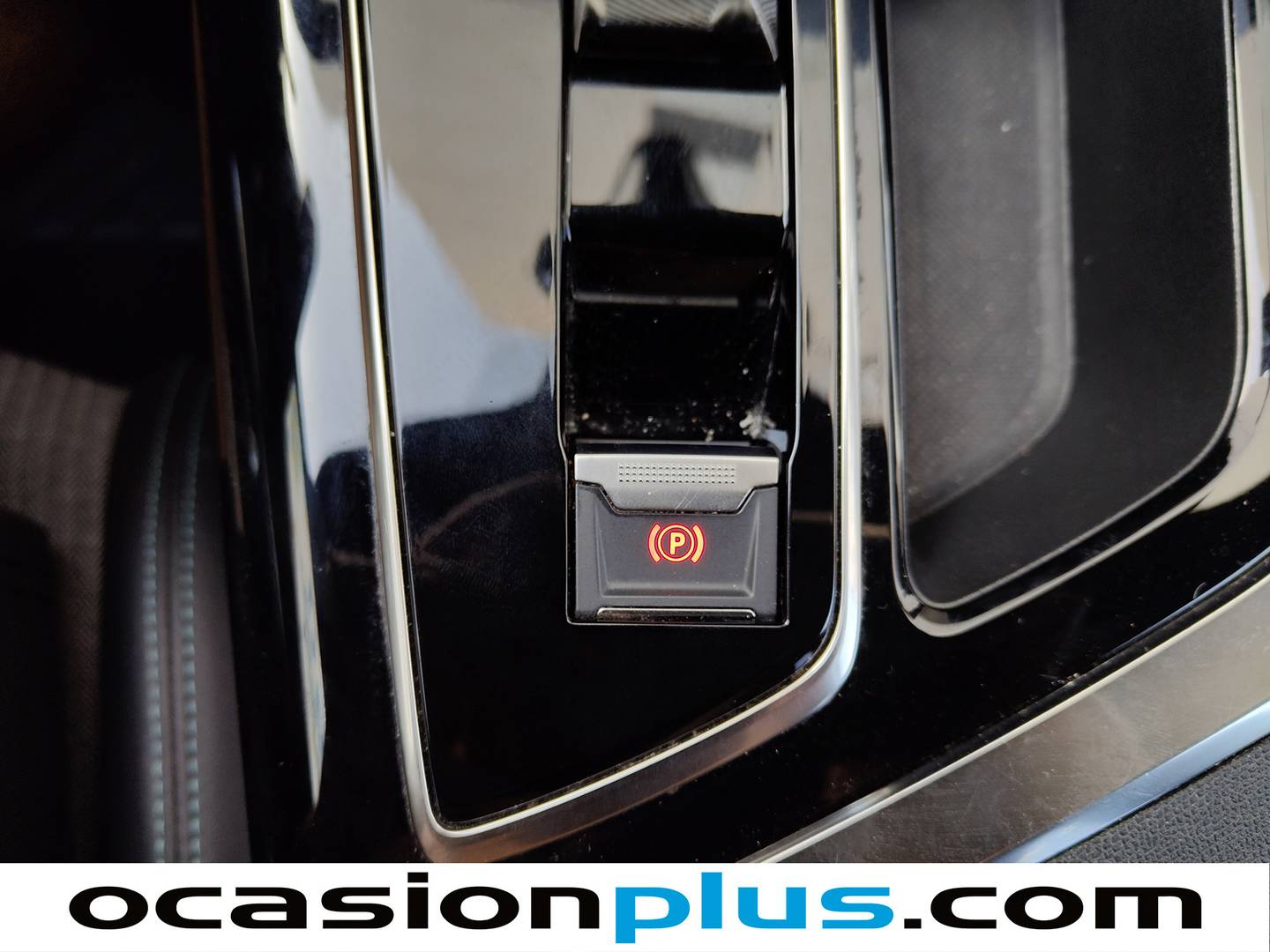 Peugeot 5008 Hybrid Peugeot 5008 Hybrid 1.2 Allure Pack eDCS6 (136 CV) 7 Plazas automático