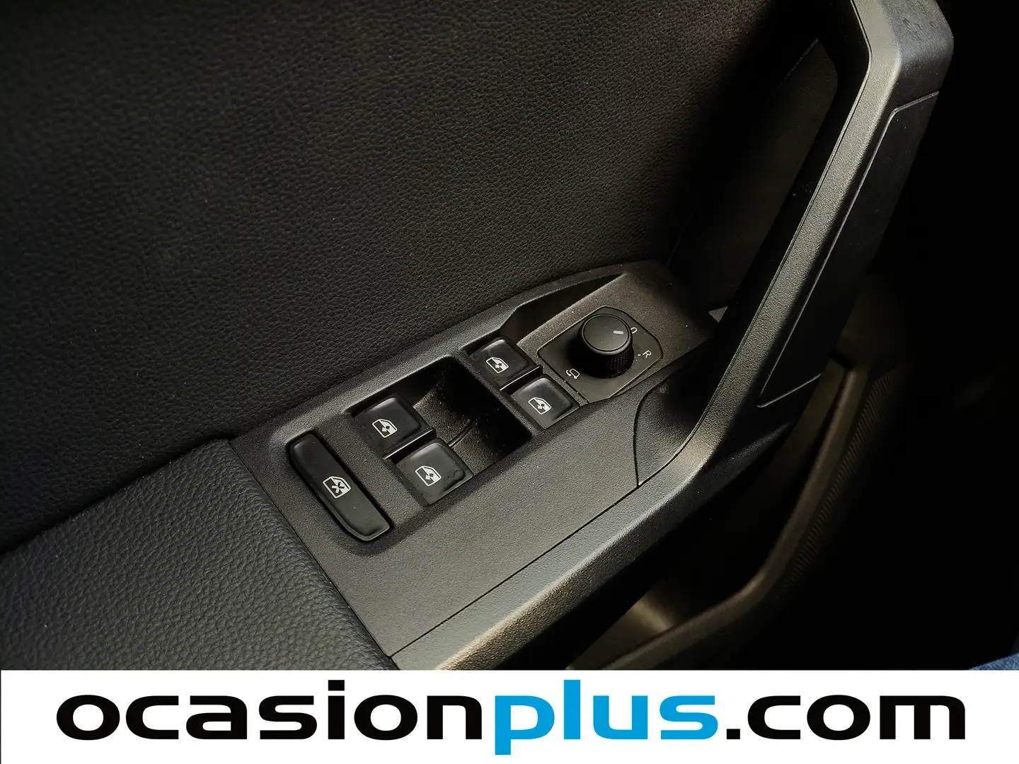 Foto Seat Arona SEAT Arona 1.5 TSI FR XL DSG  (150 CV)