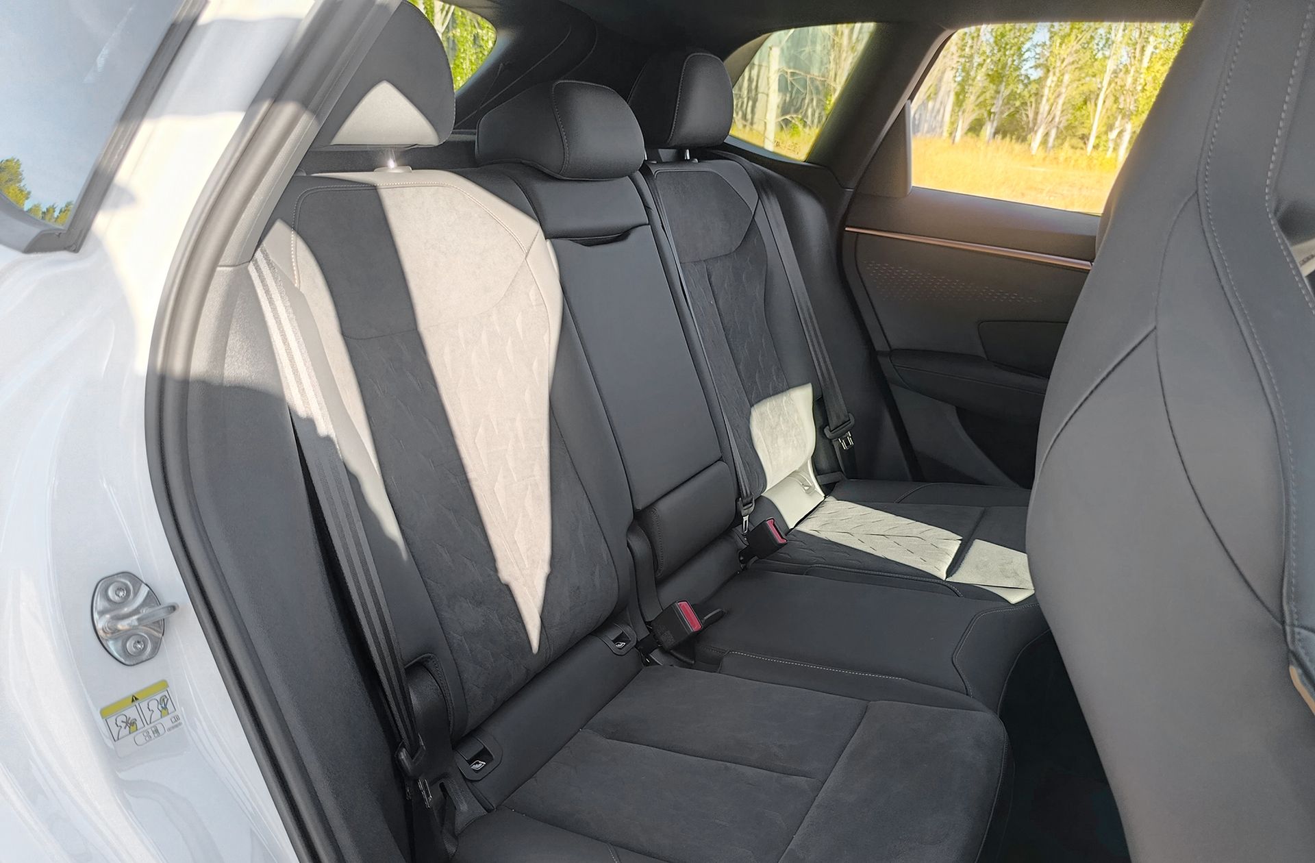 Cupra Terramar 1.5 eTSI Beyond DSG - foto 19