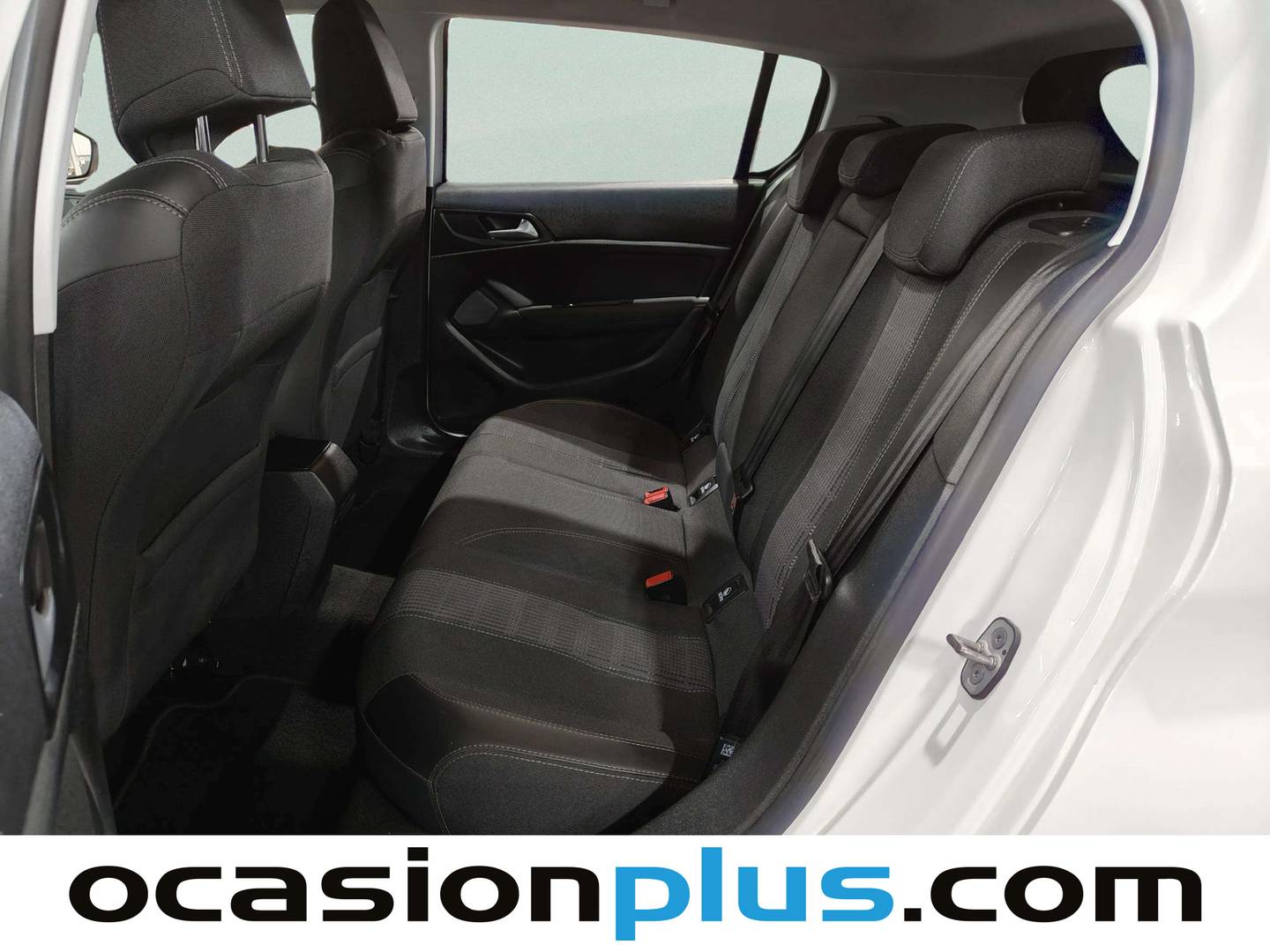 Foto asientos traseros Peugeot 308 Peugeot 308 BlueHDi 130 Allure (130 CV)