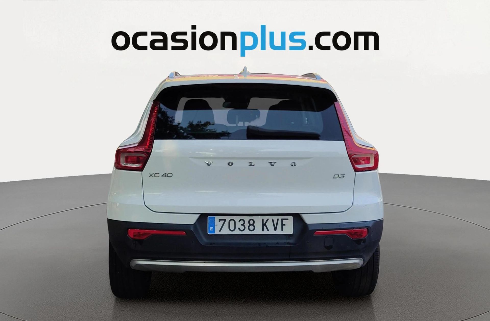 Volvo XC40 D3 Momentum - foto 16