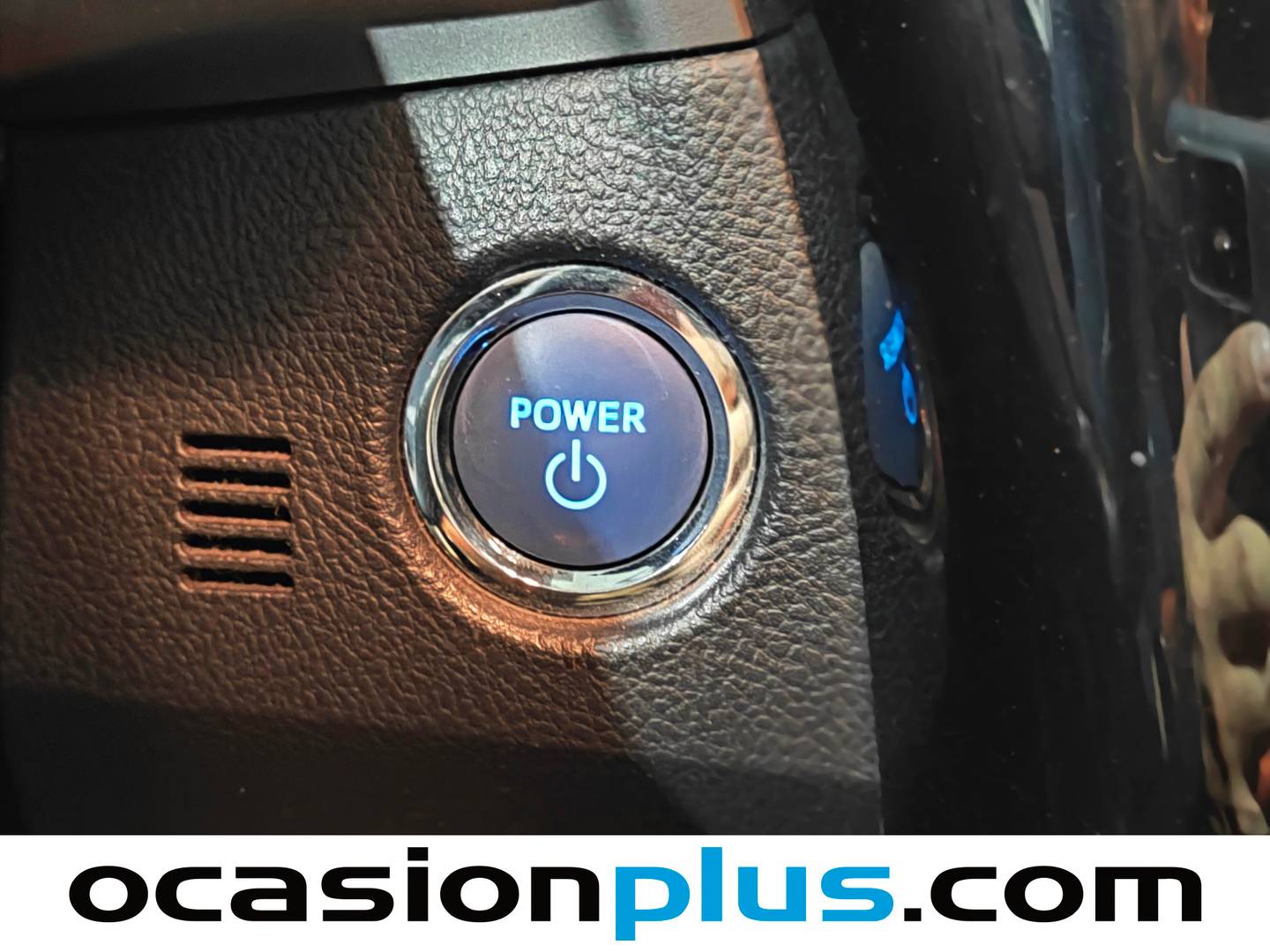 Foto Toyota Auris Toyota Auris 140H Touring Sports Active (136 CV)