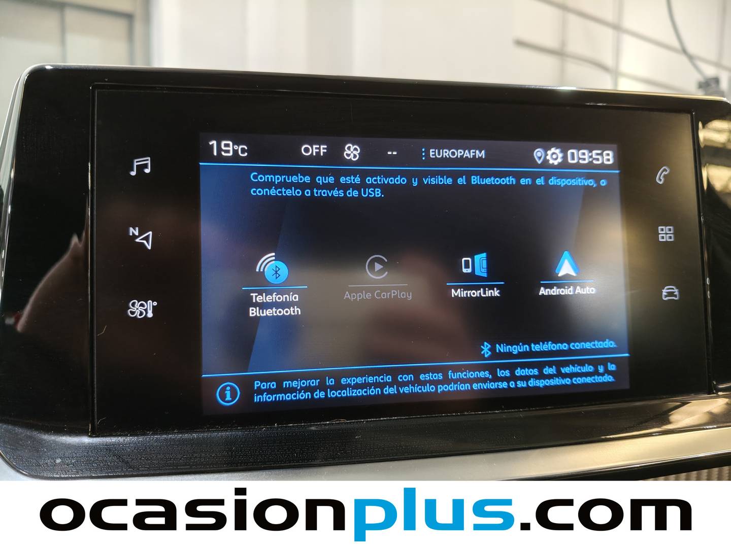 Extras y acabados del Peugeot 2008 Peugeot 2008 BlueHDi 110 S&S Active Pack (110 CV)