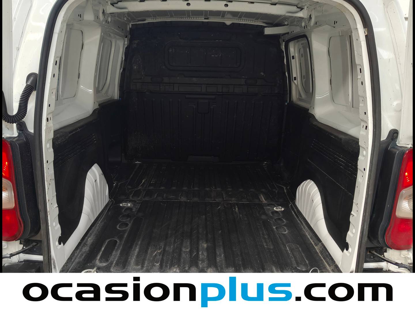 Foto asientos traseros Citroën Berlingo Citroen Berlingo BlueHDi 100 Talla XL Club (102 CV)