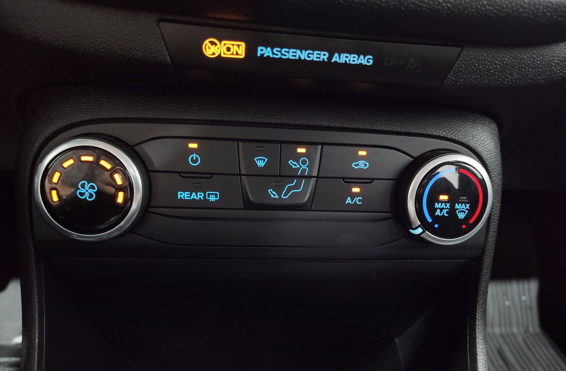 Ford Fiesta 1.1 Ti-VCT Trend - foto 28