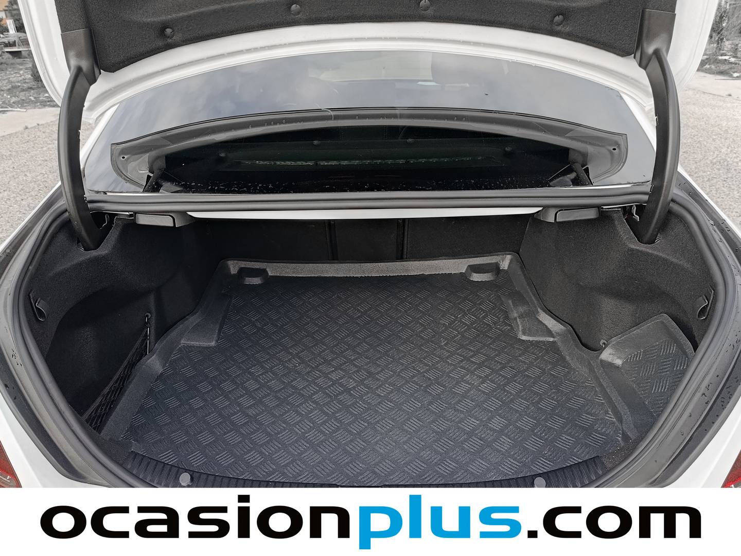 Fotos maletero Mercedes Clase C Mercedes-Benz Clase C Clase C 200 d (160 CV) Pack AMG