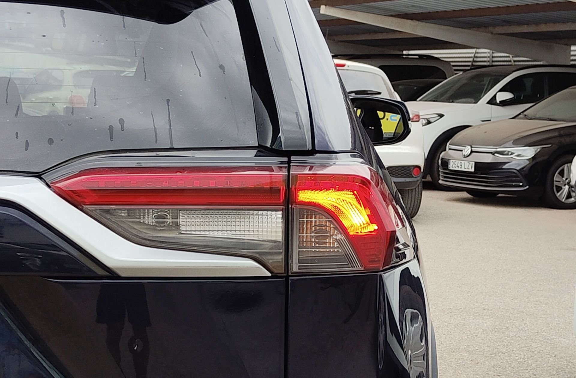 Toyota RAV4 2.5l hybrid Advance 4WD - foto 14
