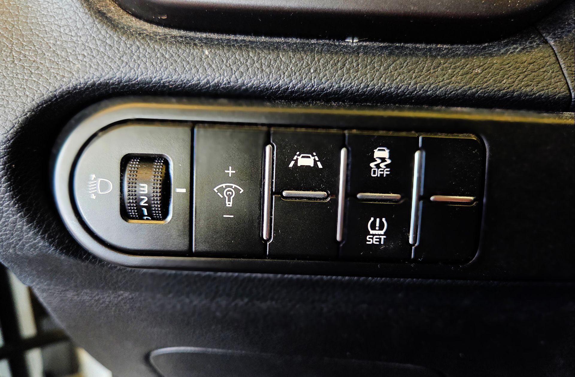 Kia XCeed 1.0 T-GDi Drive - foto 12