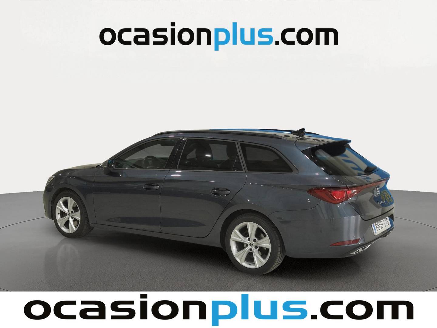 Foto trasera Seat León Seat León ST 1.5 eTSI S&S FR Go L DSG (150 CV) izquierda
