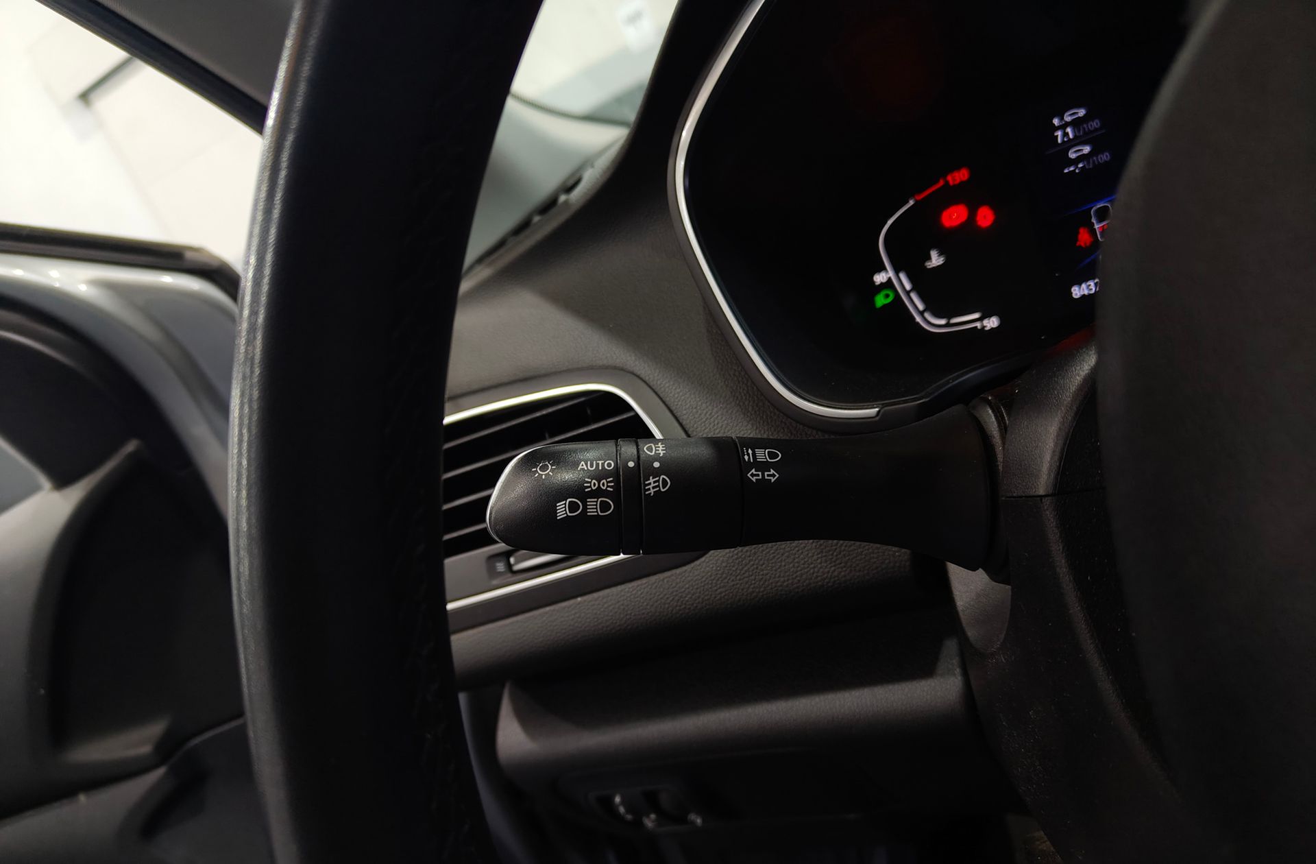 Renault Mégane Techno TCe EDC GPF - foto 25
