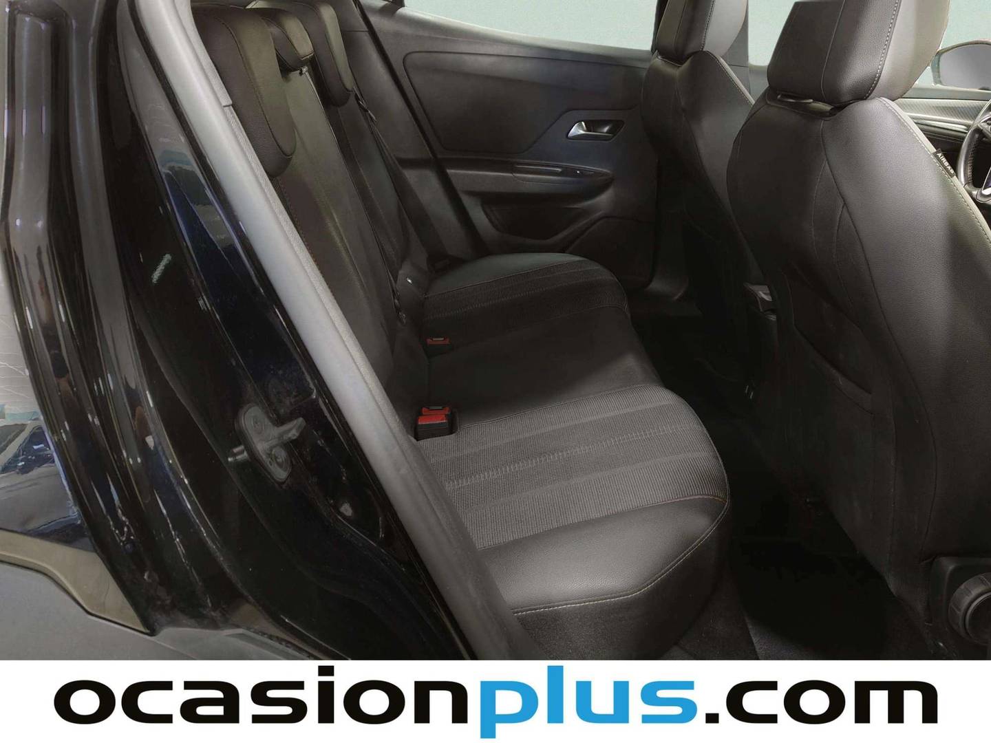 Foto asientos traseros Opel Mokka Opel Mokka 1.2 Turbo GS Line Auto (130 CV)
